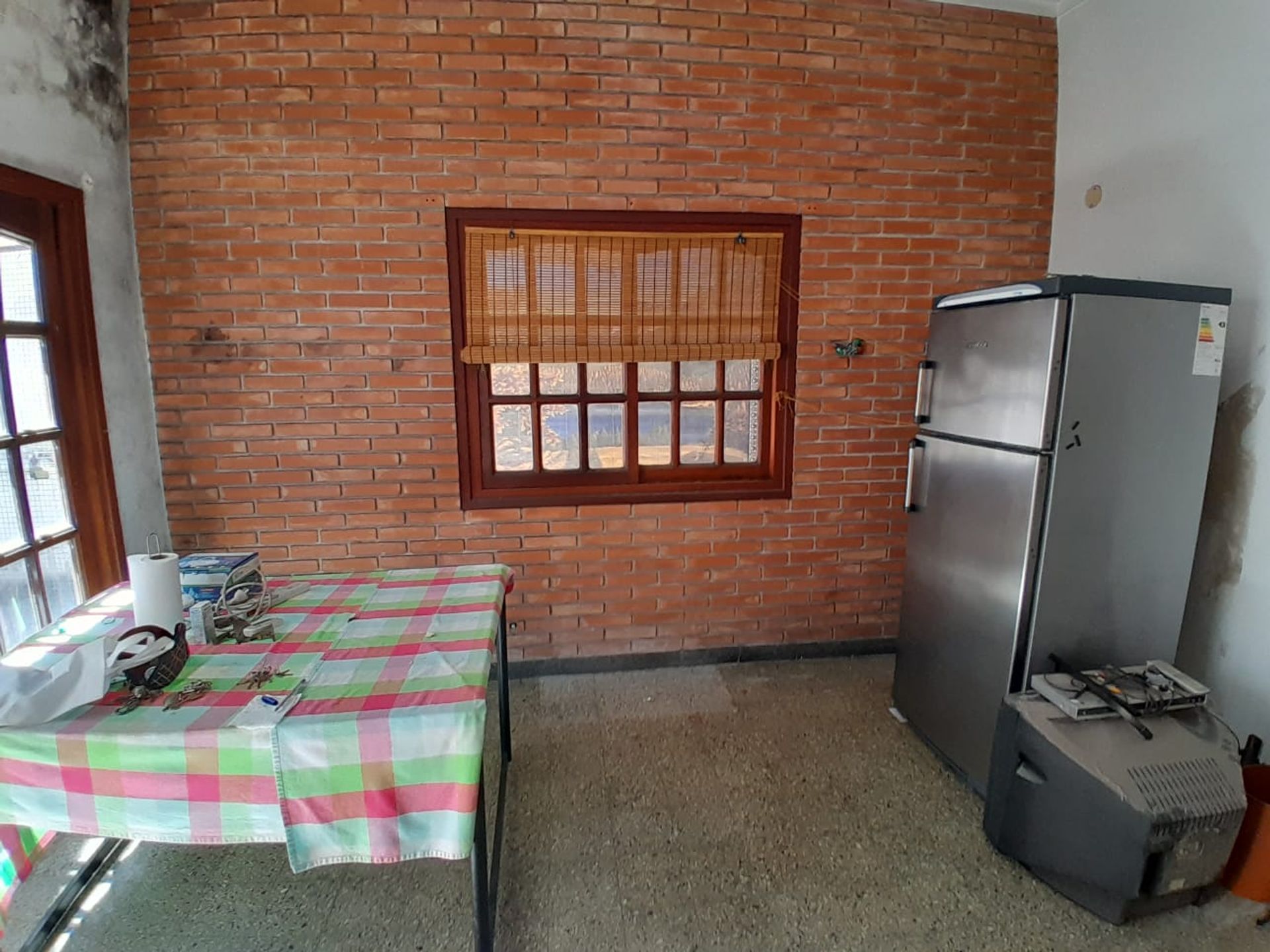VENTA DEPOSITO Y CASA DE 6 AMBIENTES EN POMPEYA - 16