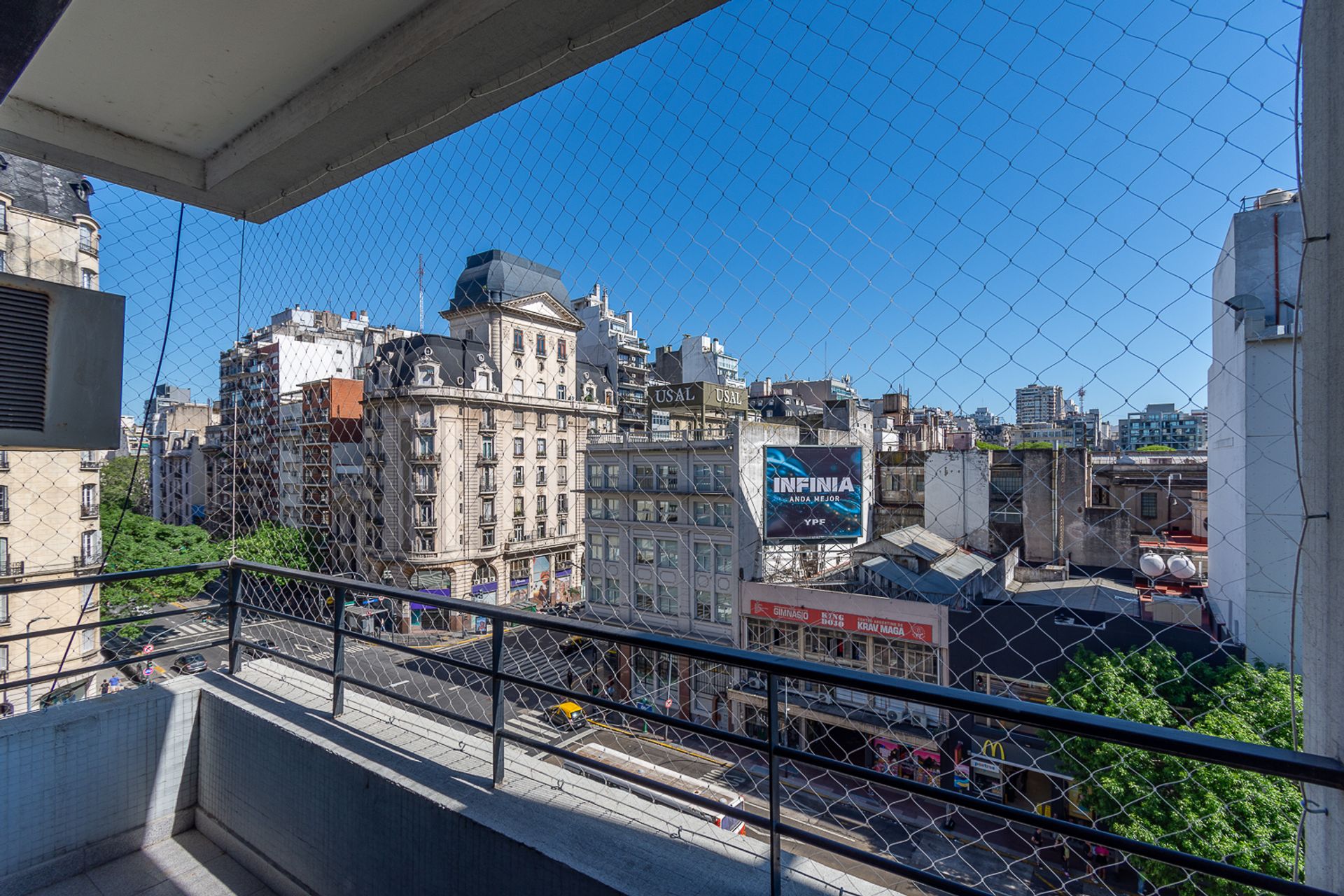 Venta 5 amb Barrio Norte con cochera y baulera - 8