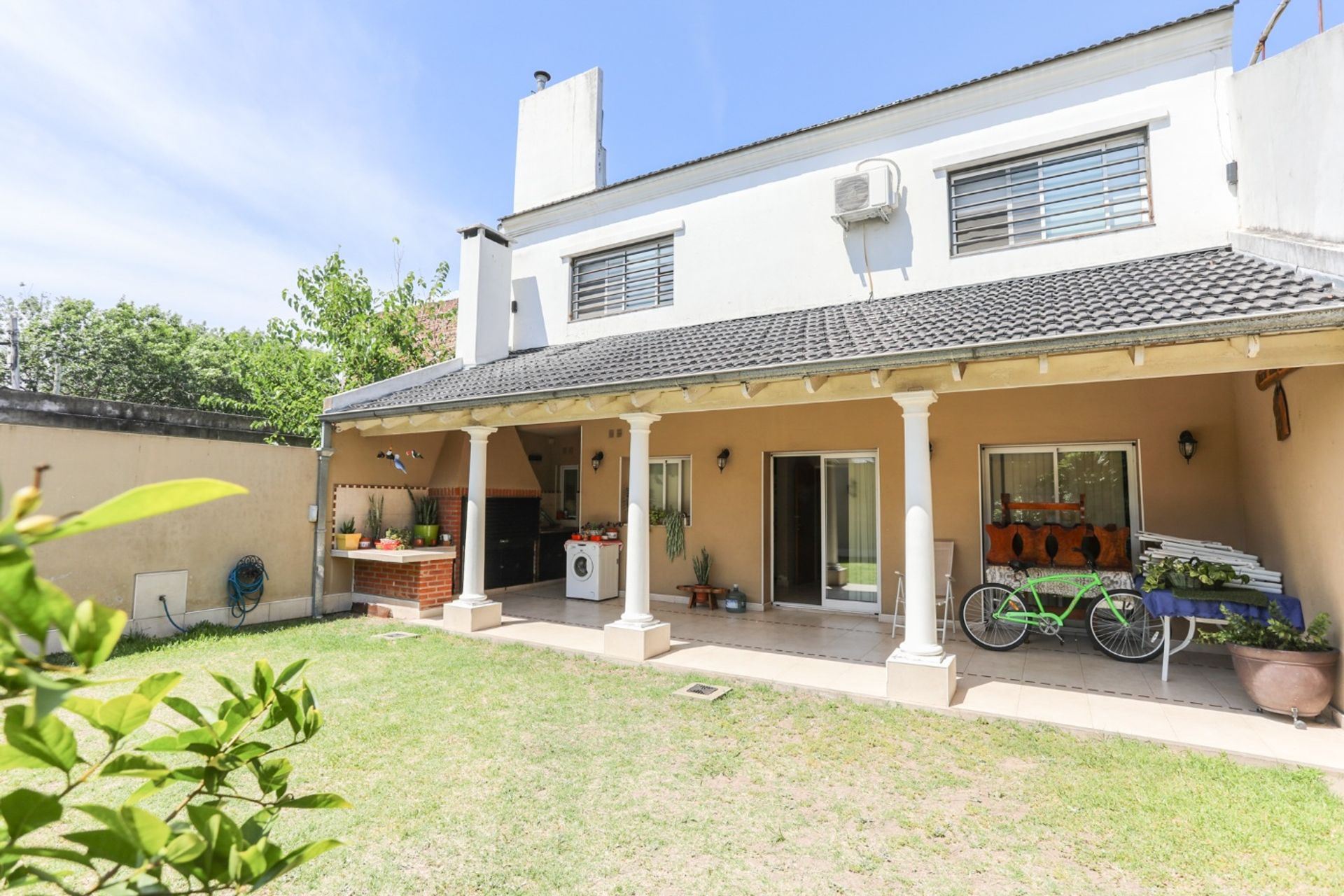 VENTA CASA CON PAT&Iacute;O - 20