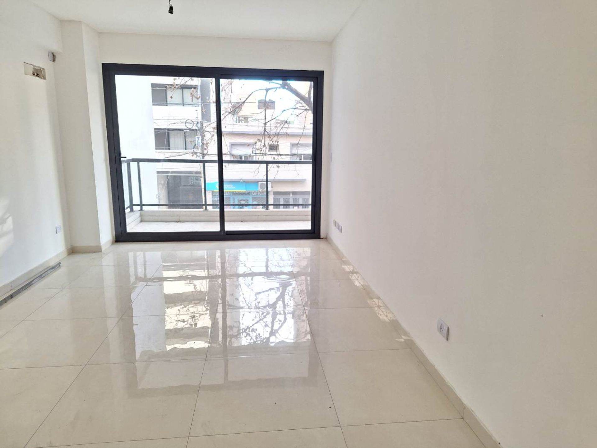 VTA DPTO FLORES 4 AMB A ESTRENAR COCHERA AMENITIES - 4