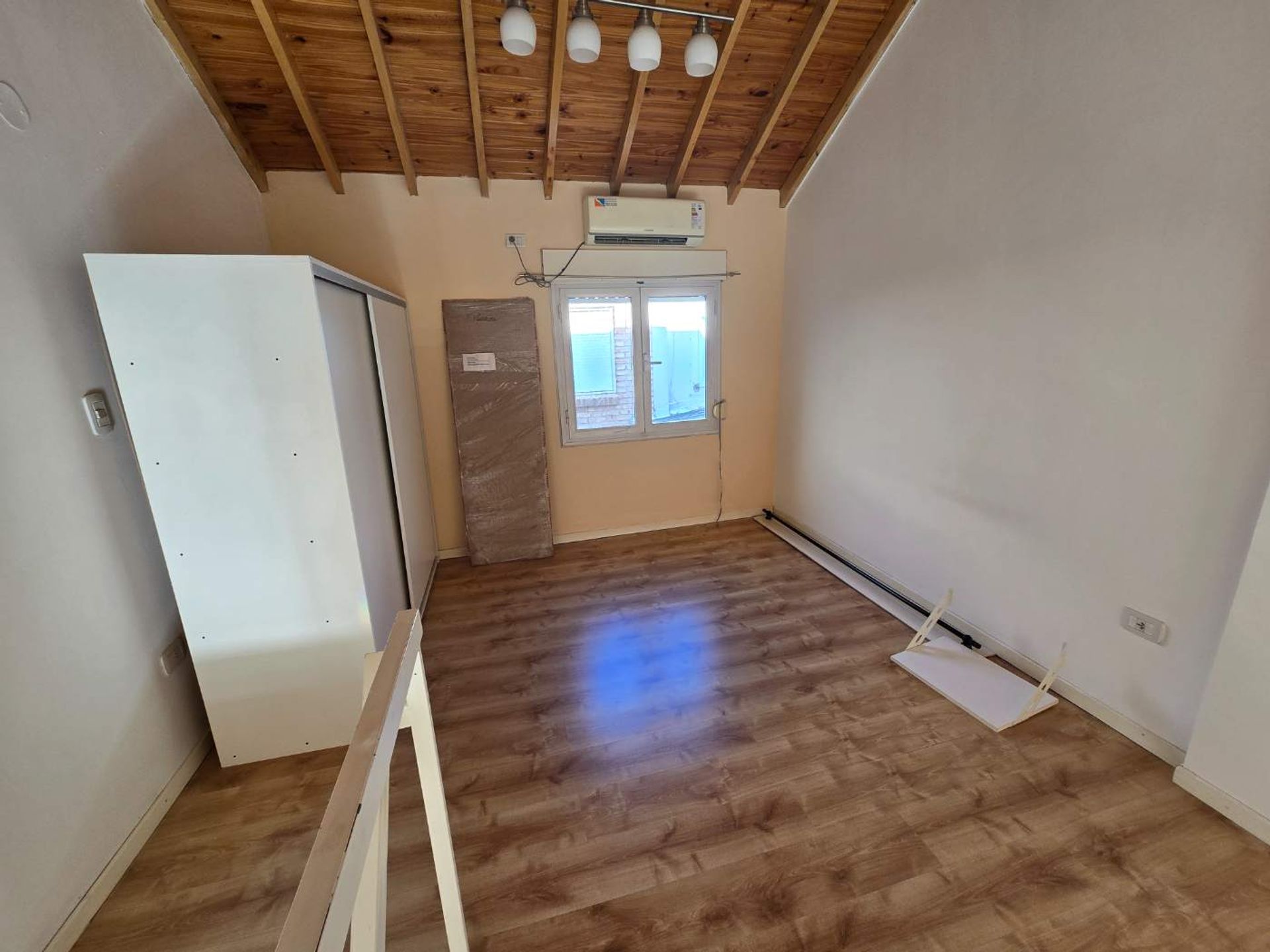 VENTA DPTO 1 DORMITORIO EN LOFT SANTA GENOVEVA - 7