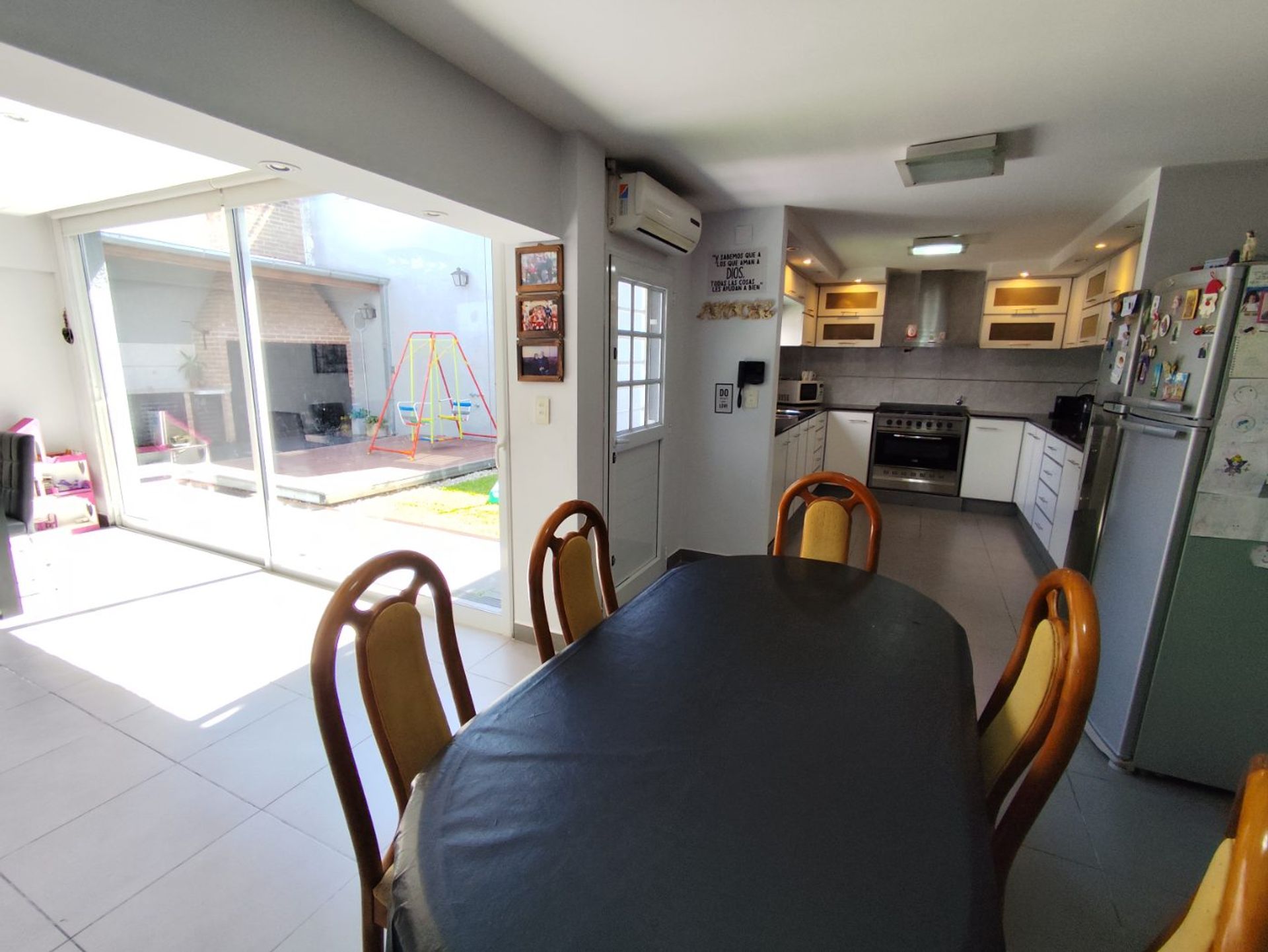 CASA VENTA EL PALOMAR MORON PILETA PATIO COCHERAS - 3