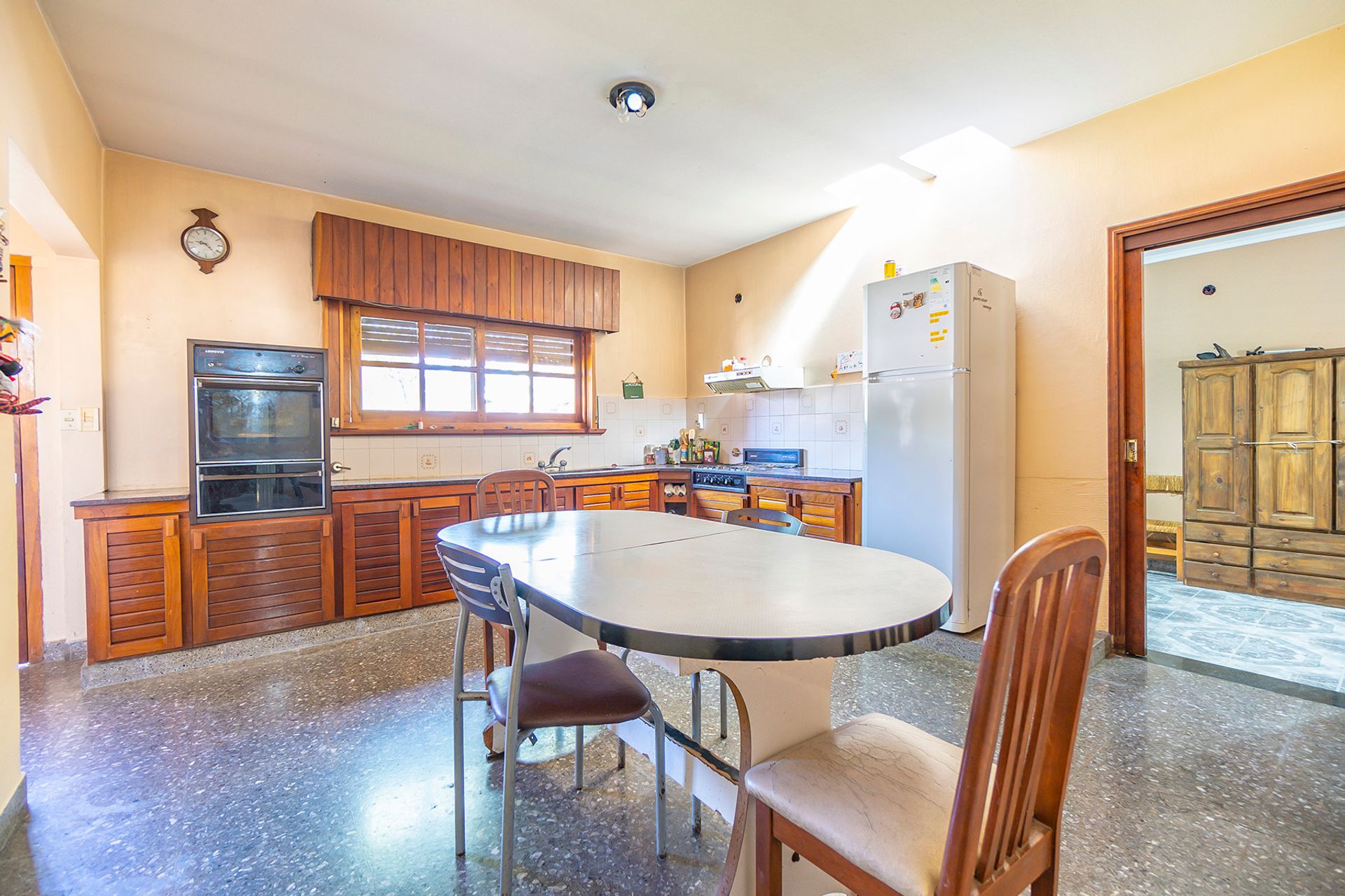 Chalet amplio con parque en Longchamps - 19