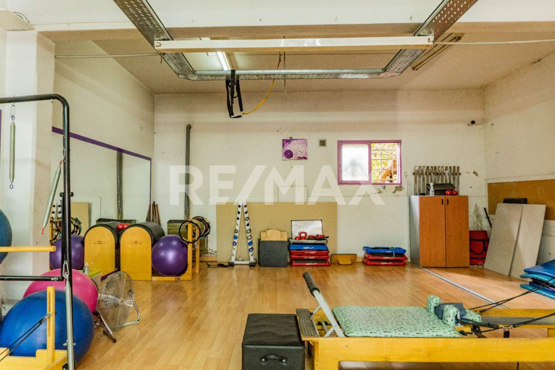 CASA Y SAL&Oacute;N COMERCIAL EN VENTA — foto 5