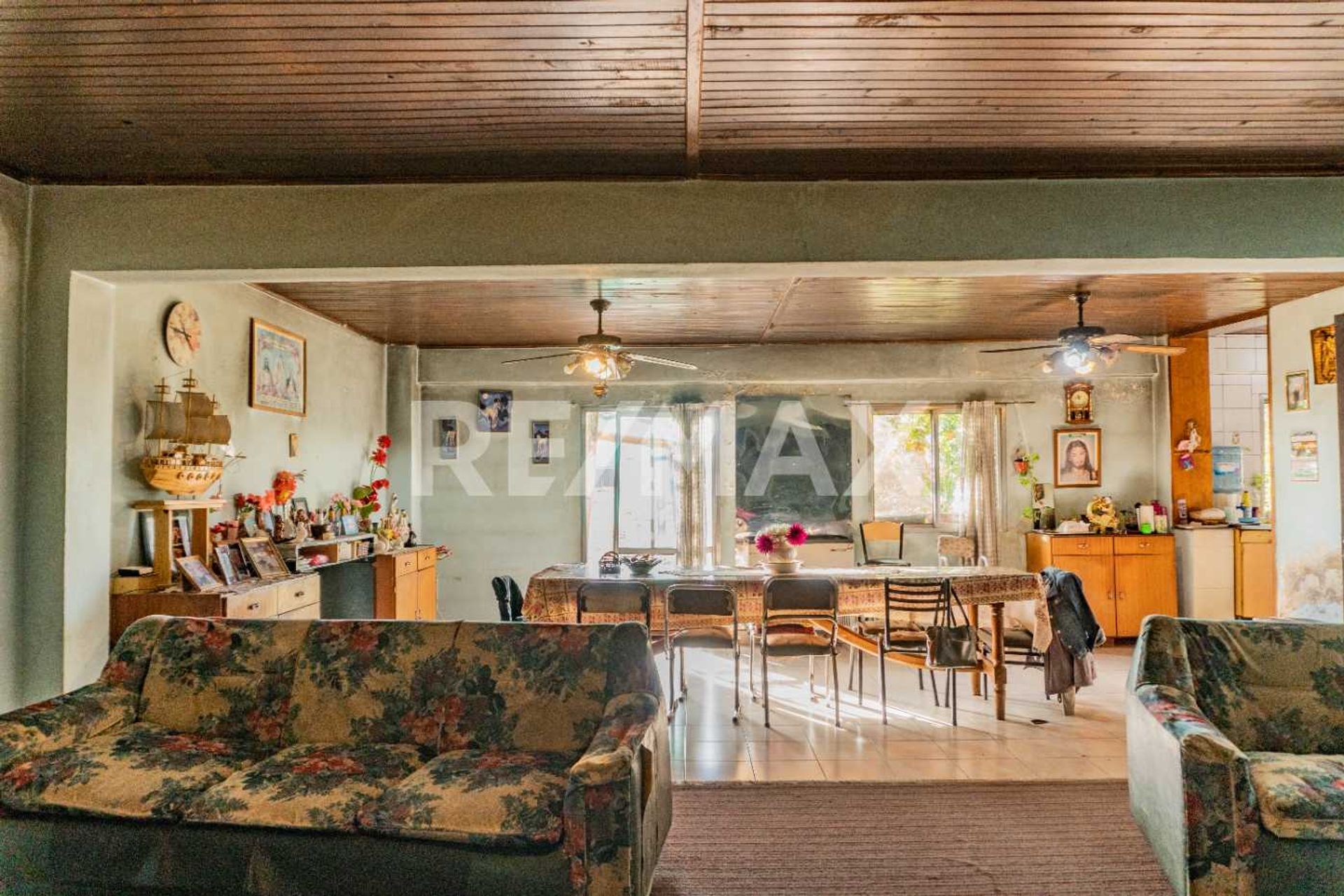 CASA Y SAL&Oacute;N COMERCIAL EN VENTA — foto 12
