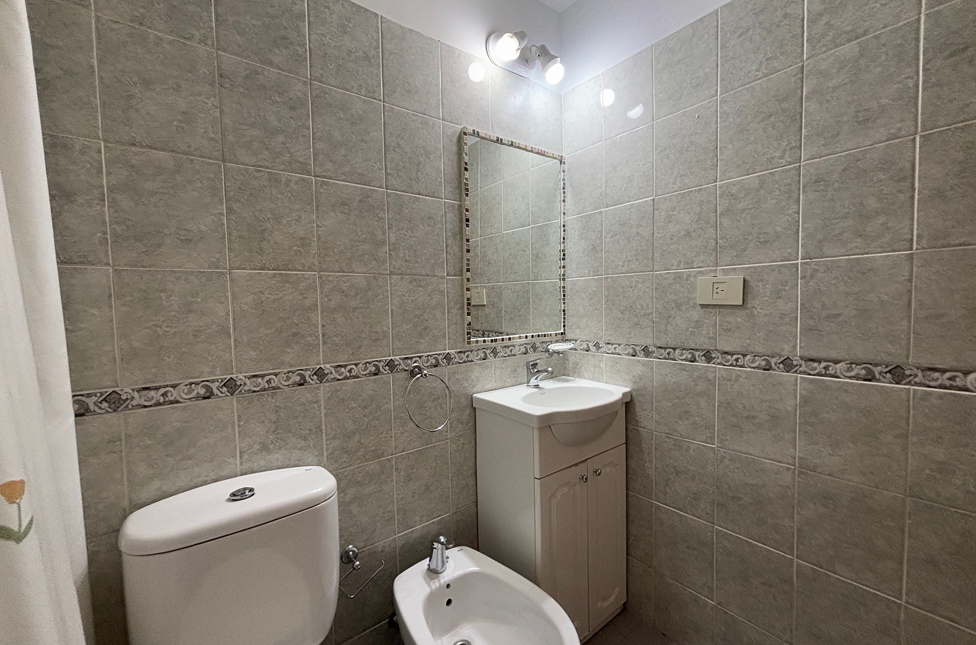 VENTA EXCELENTE MONOAMBIENTE TOTALMENTE AMOBLADO - 6