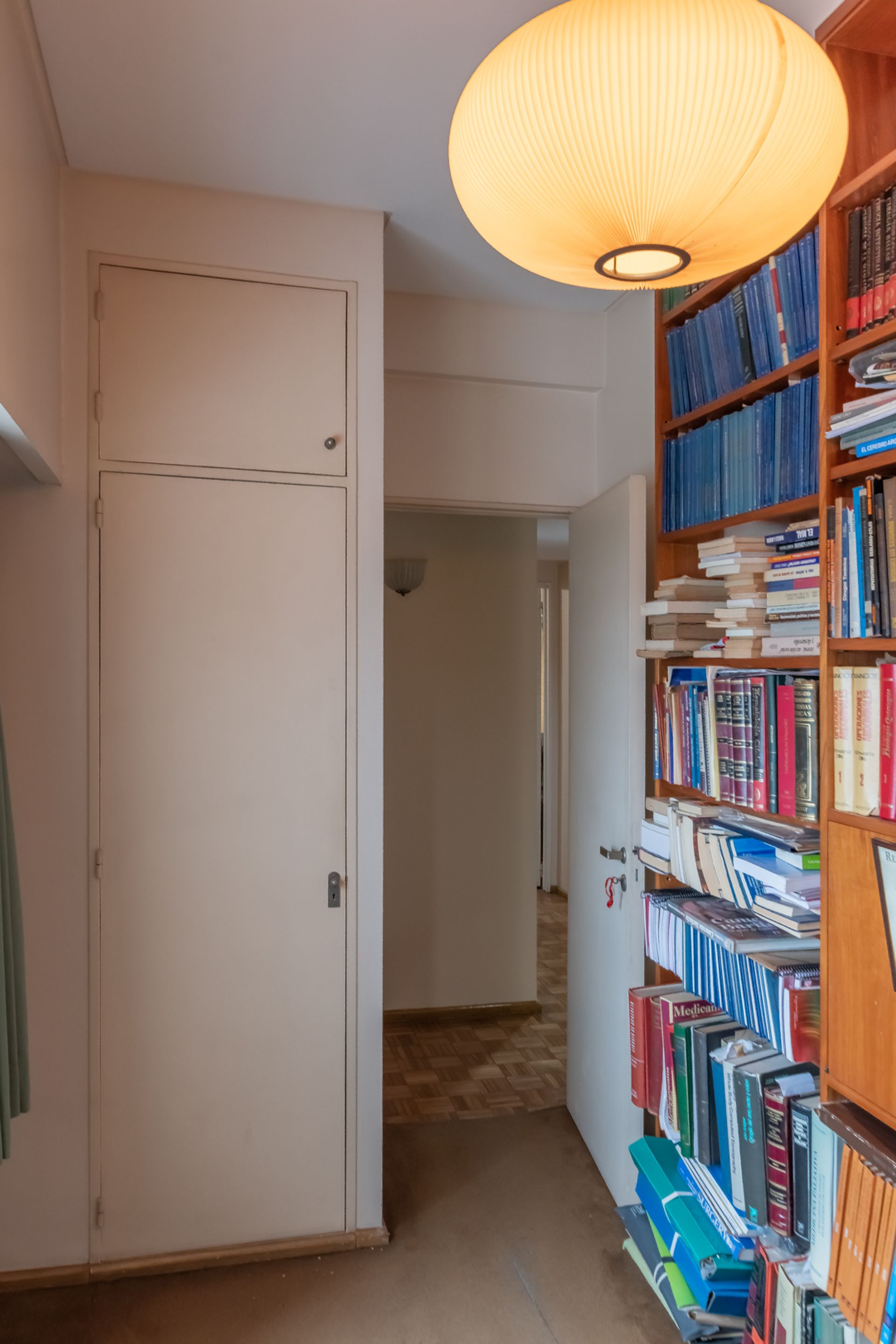 DEPARTAMENTO DE 6 AMBIENTES EN VENTA CAMACUA 500 - 18