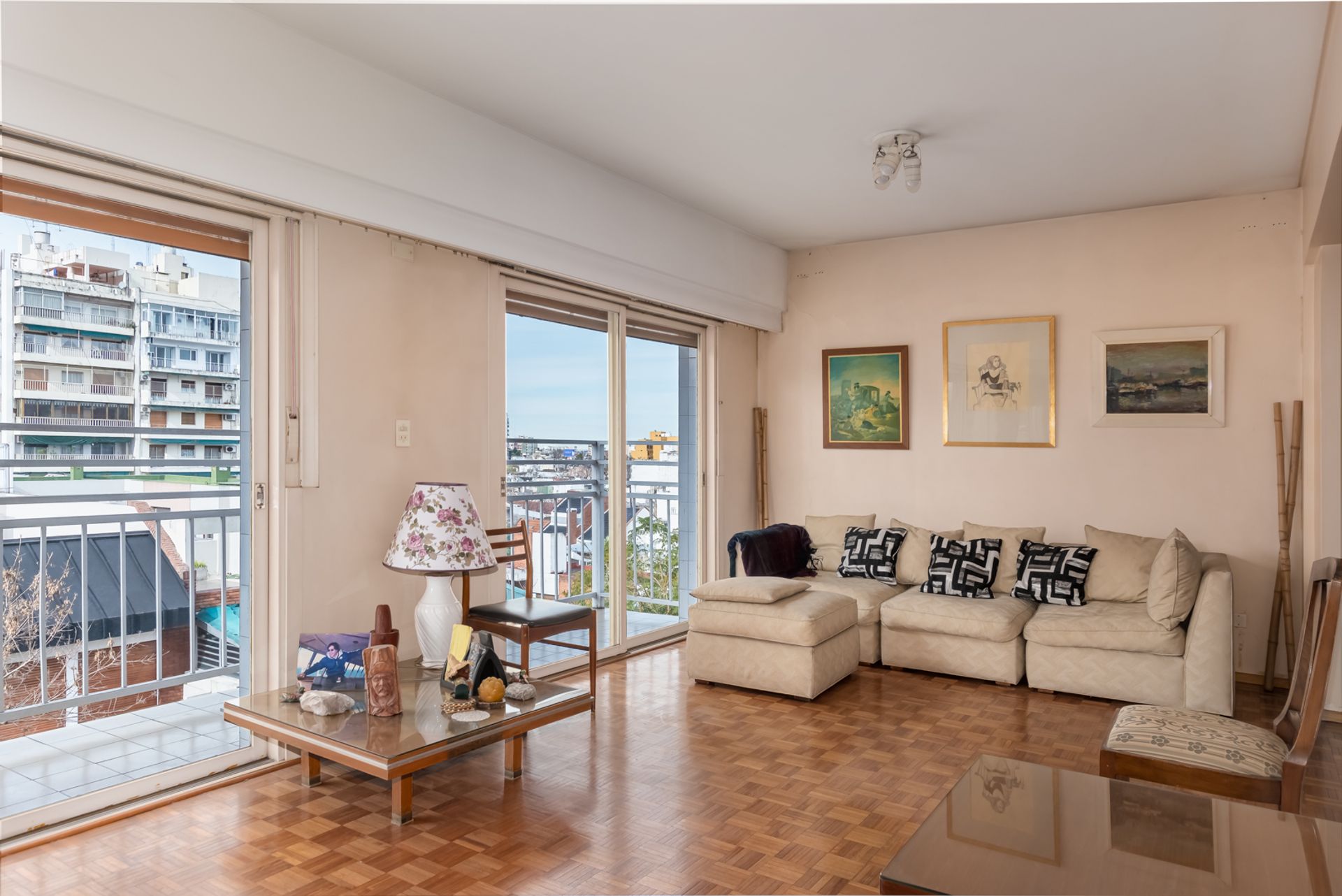 DEPARTAMENTO DE 6 AMBIENTES EN VENTA CAMACUA 500 - 5