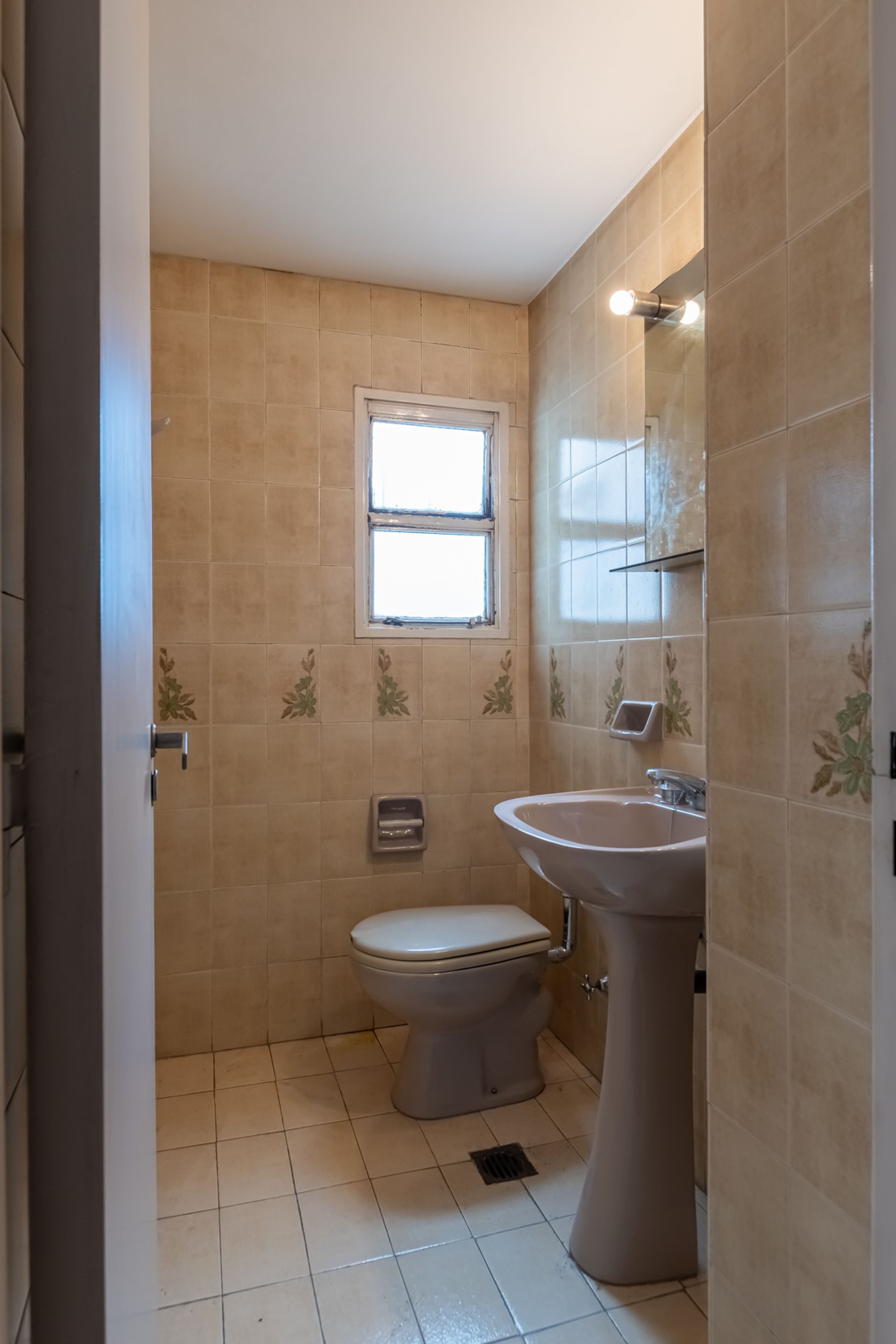 DEPARTAMENTO DE 6 AMBIENTES EN VENTA CAMACUA 500 - 12