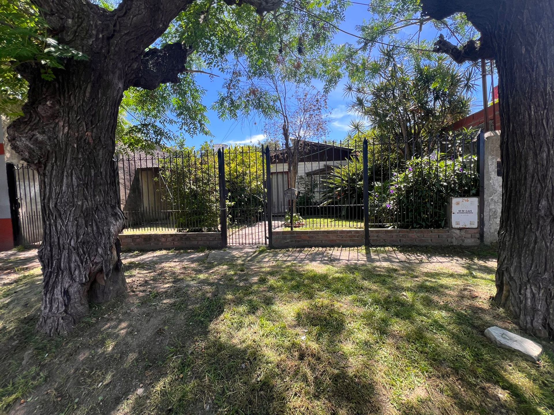 VENTA CASA PROPIEDAD A RECICLAR - 1