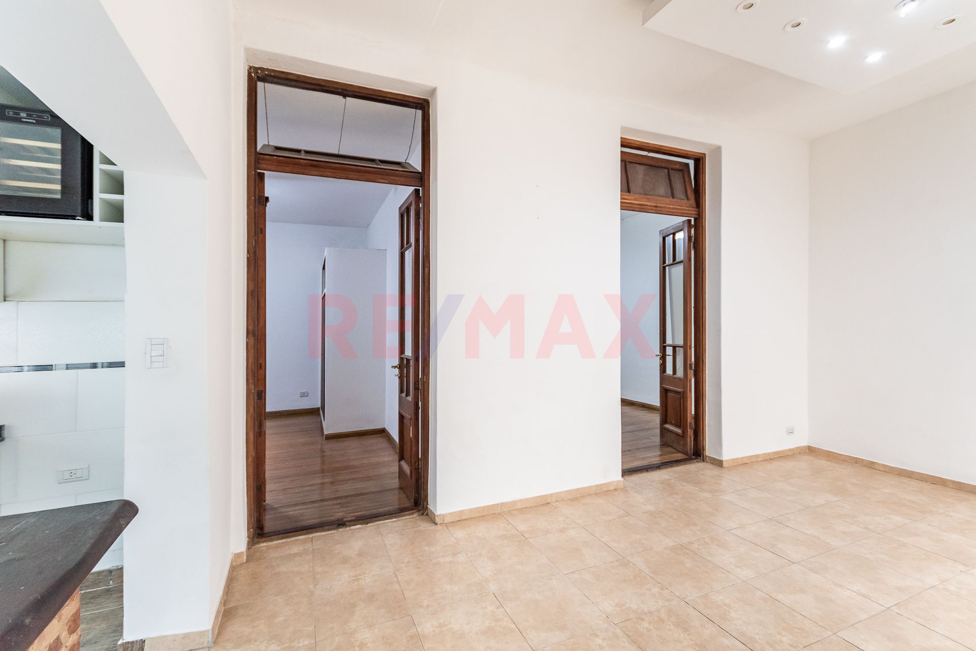 VENTA PH 4 AMB. + TERRAZA + COCHERA - MONTE CASTRO - 7