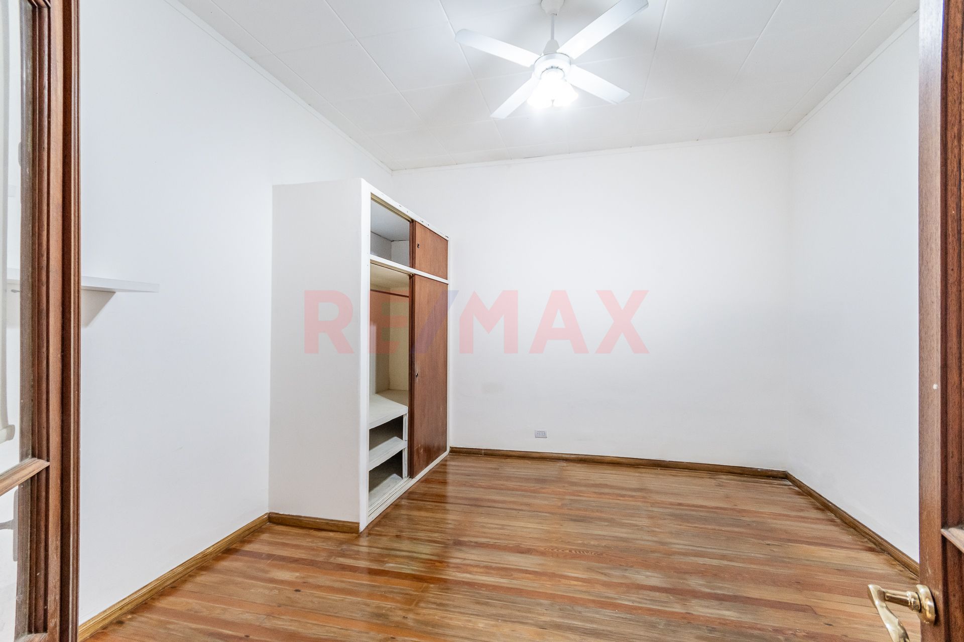 VENTA PH 4 AMB. + TERRAZA + COCHERA - MONTE CASTRO - 8