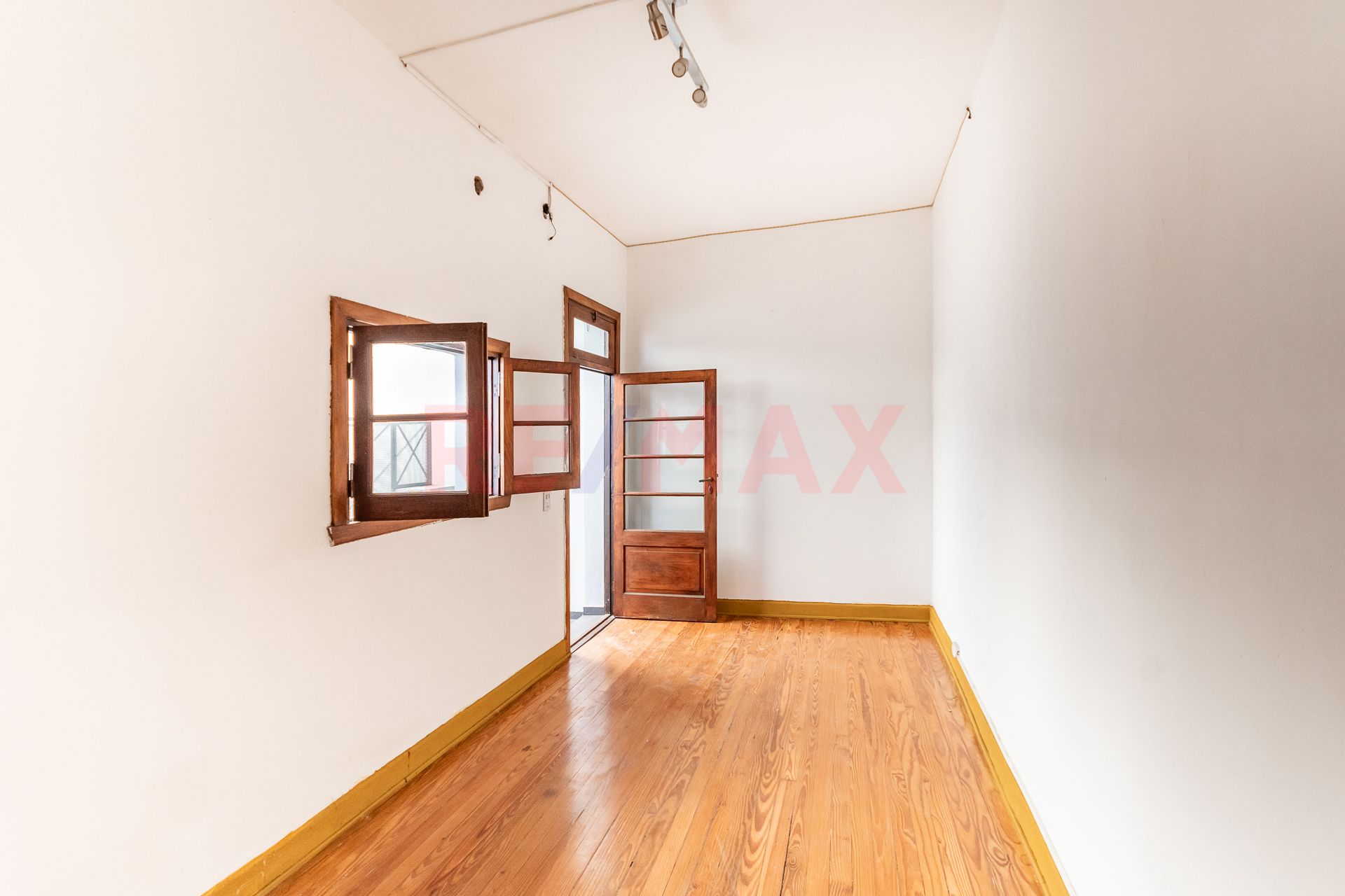VENTA PH 4 AMB. + TERRAZA + COCHERA - MONTE CASTRO - 18