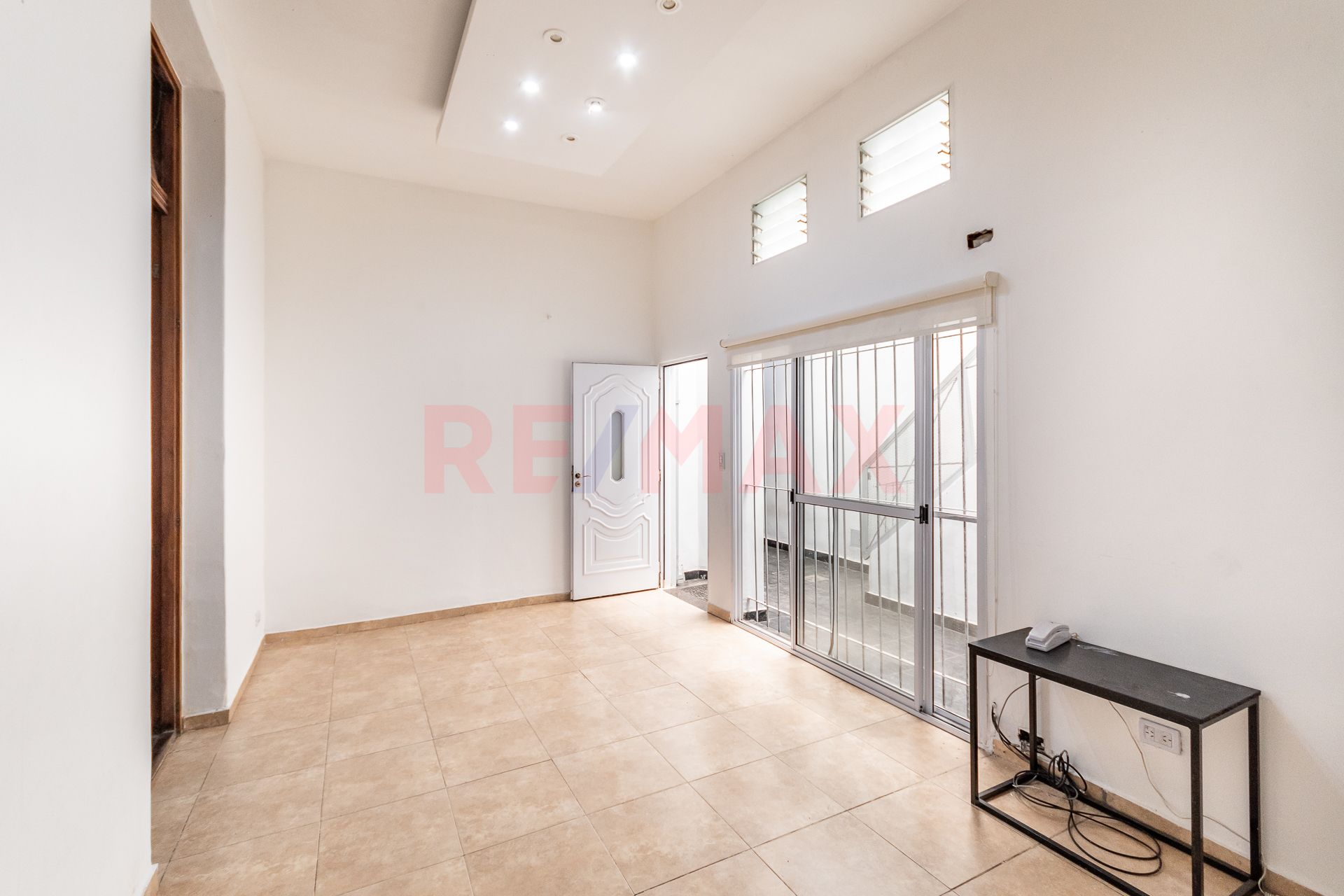 VENTA PH 4 AMB. + TERRAZA + COCHERA - MONTE CASTRO - 4