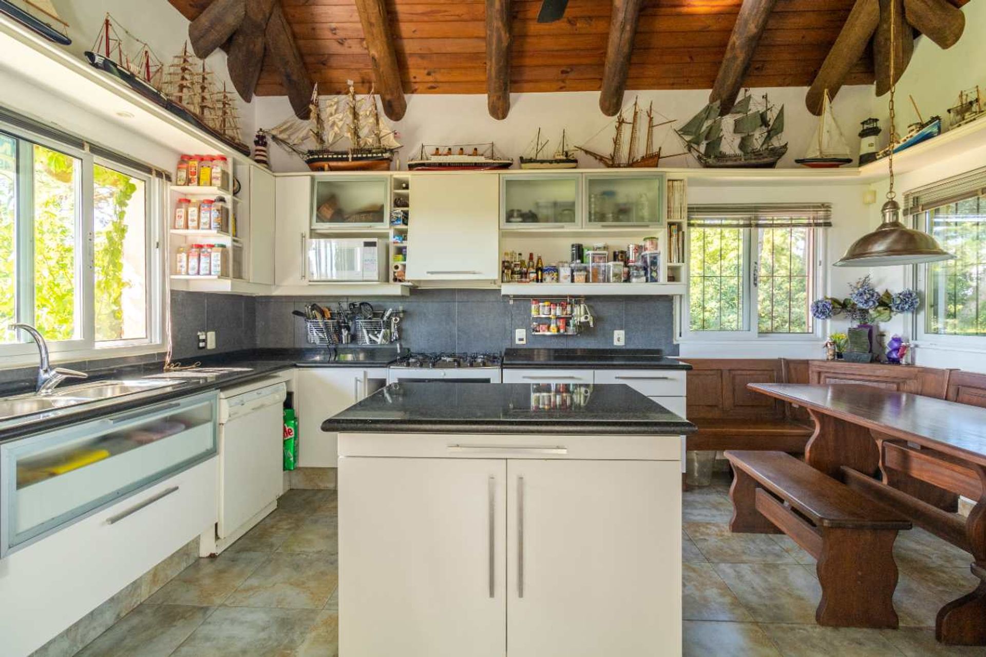 Casa en venta de 4 dormitorios en Punta Ballena - 11