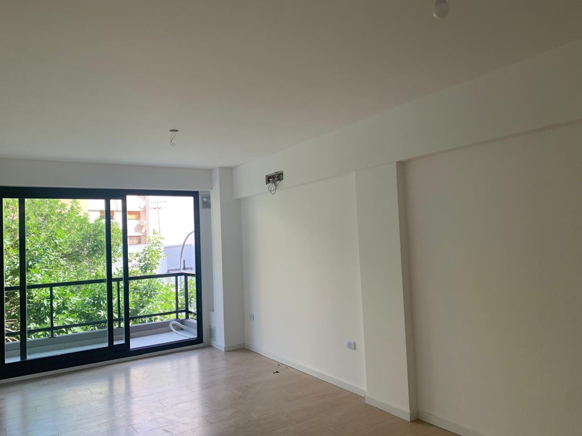 VENTA MONOAMBIENTE CON BALCON-CABALLITO - 3
