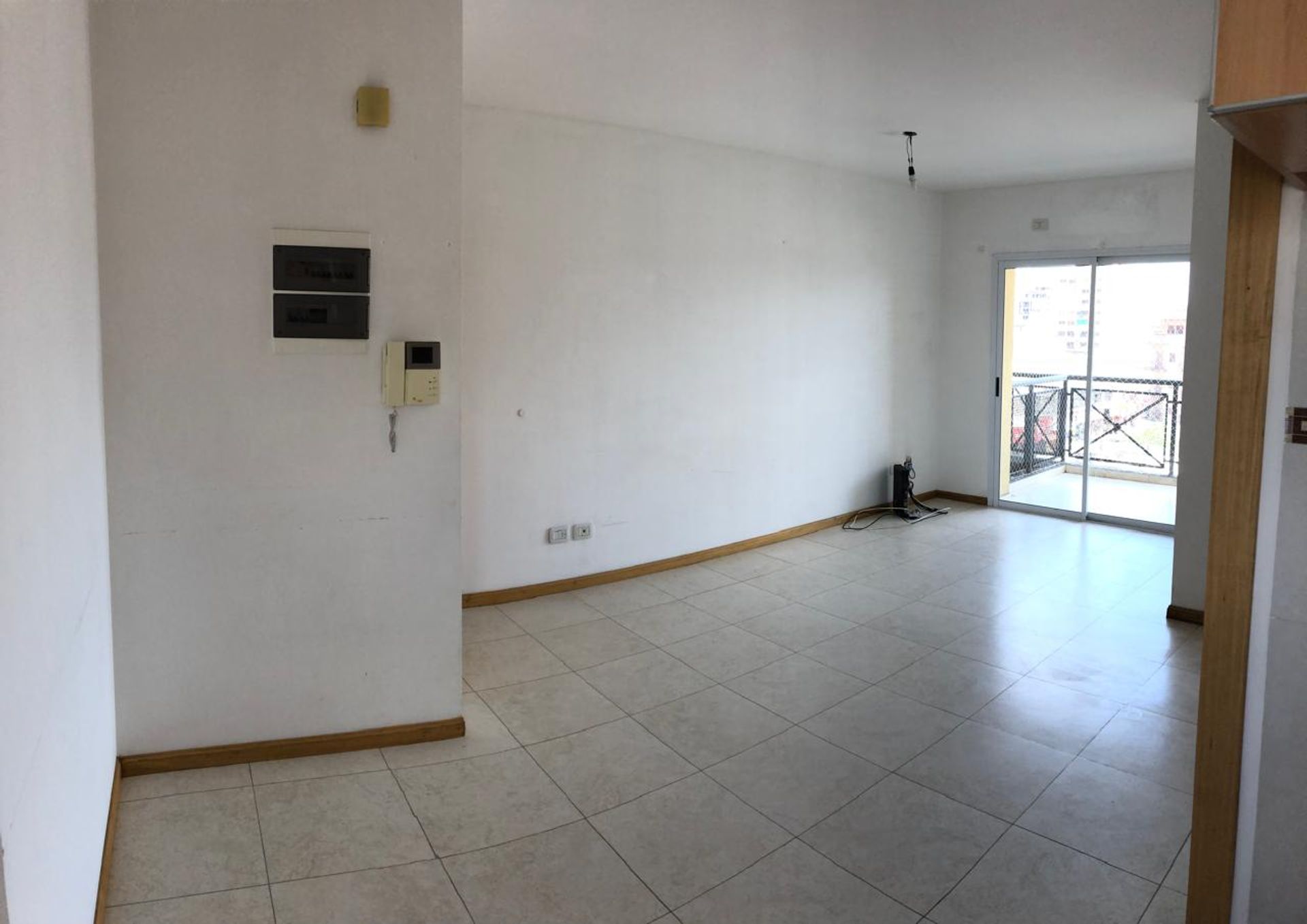 departamento 2 ambientes venta Moron con cochera - 15