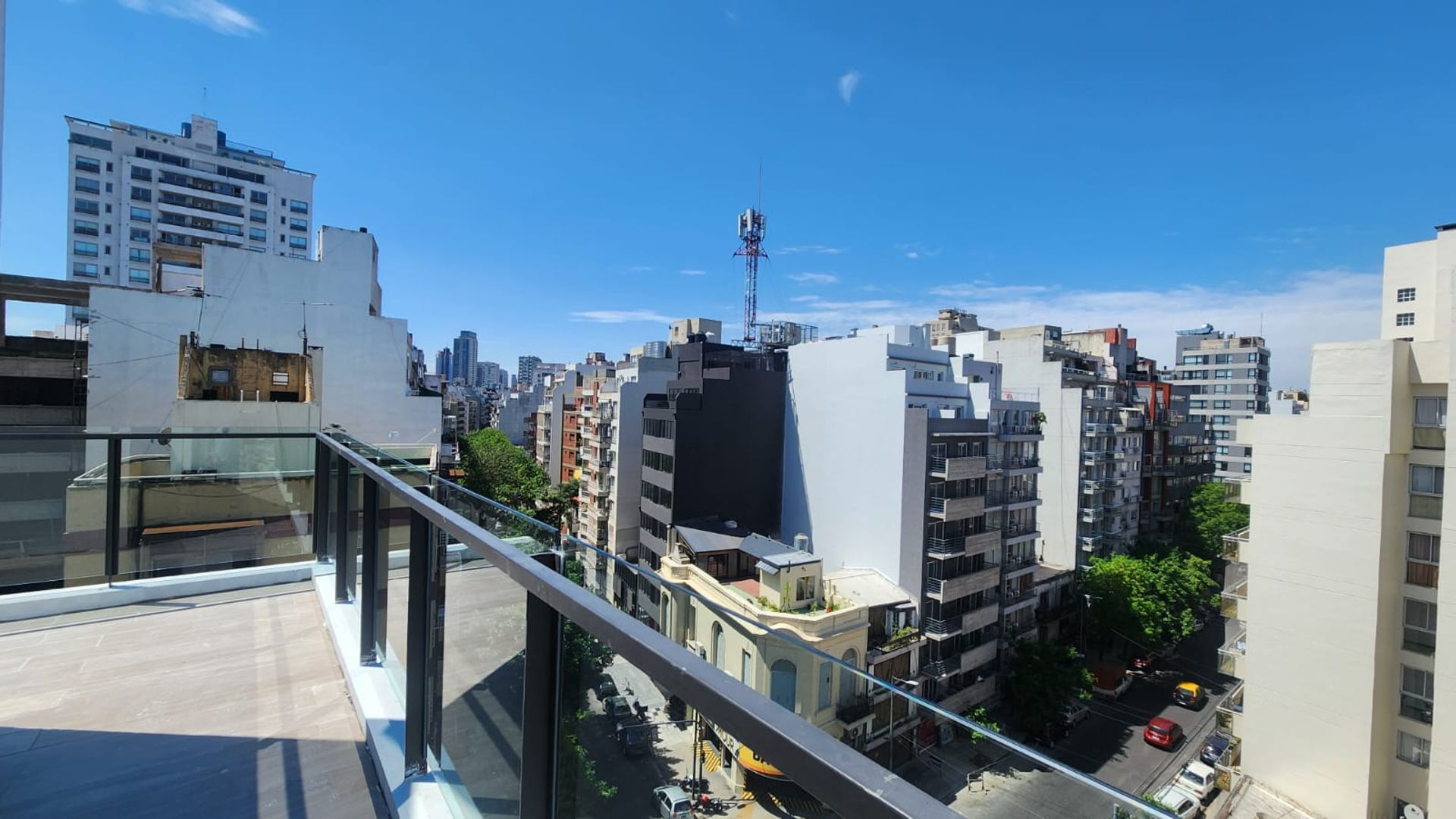 Departamento en José A. Cabrera 3400