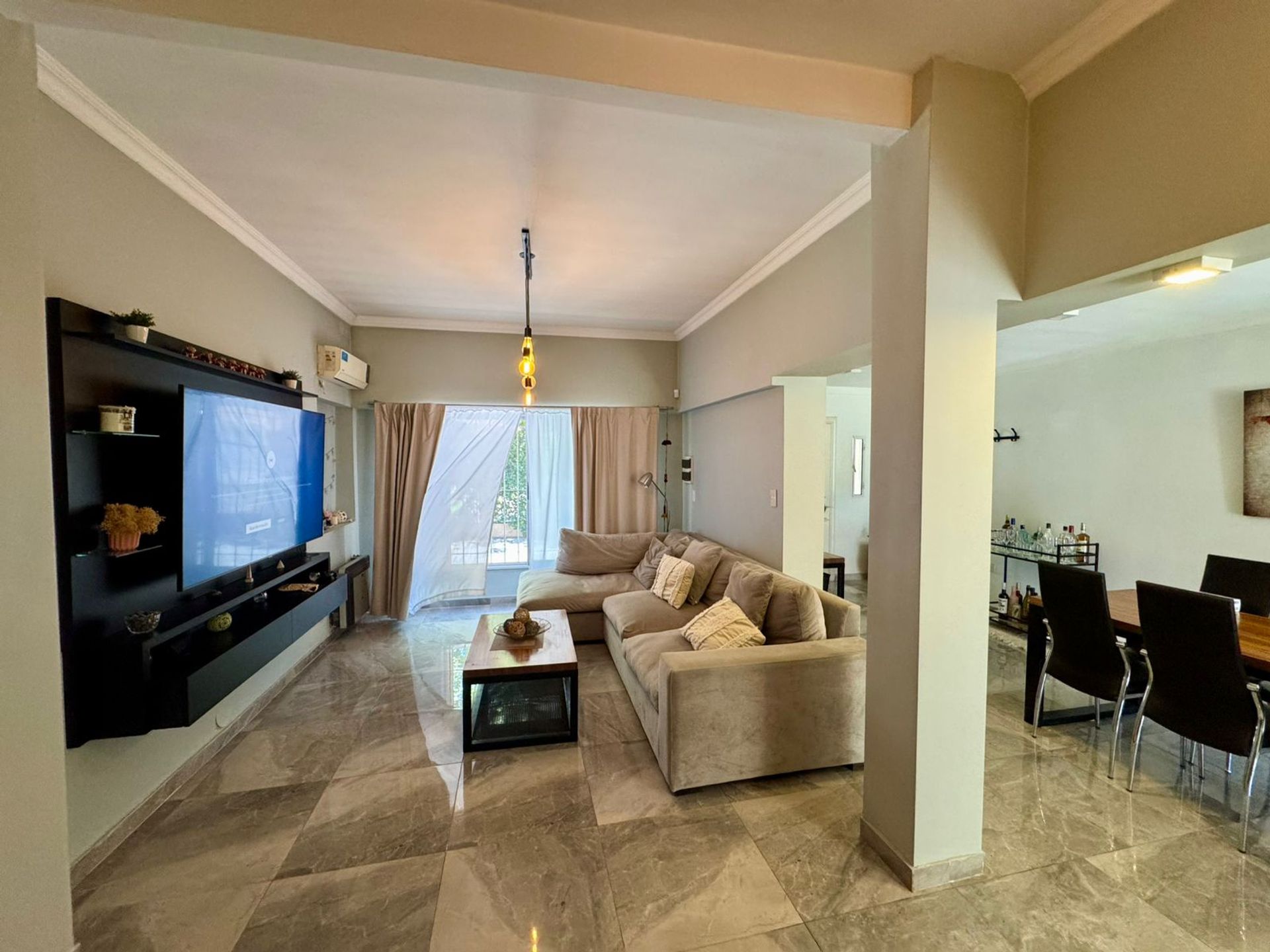 Casa en Venta en Hurlingham, G.B.A. Zona Oeste