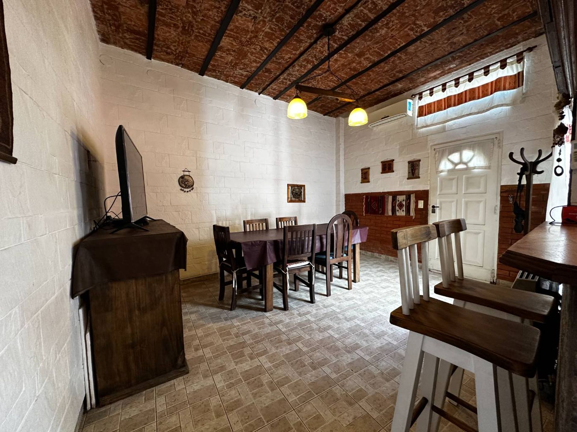 Venta PH 4 ambientes en Villa Maipu con 2 patios