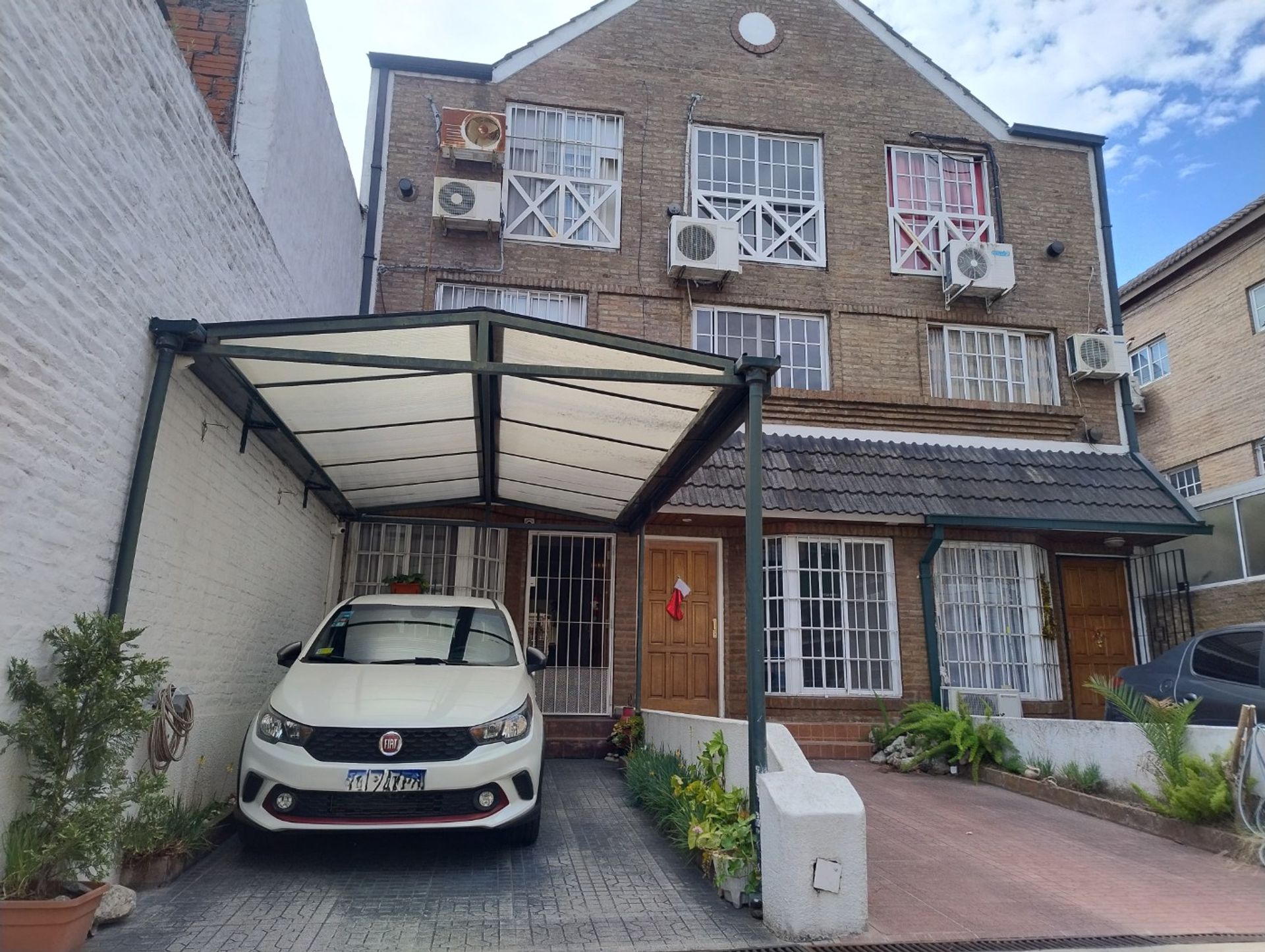 Venta PH/ Triplex 5 Ambientes Escalada 1400 - 2