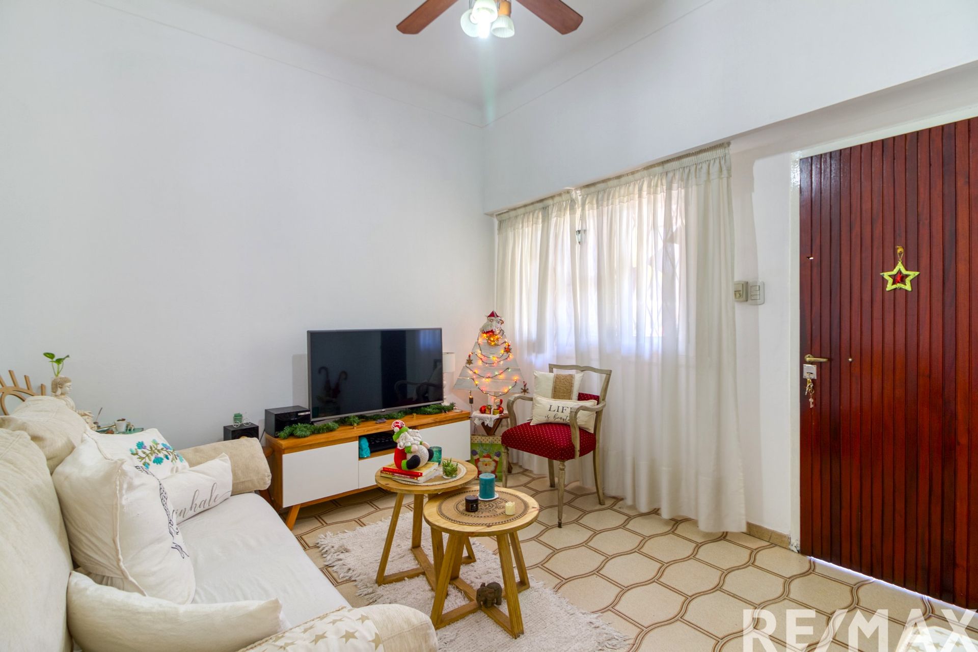 VENTA CASA CASTELAR NORTE 6 AMBIENTES - 14