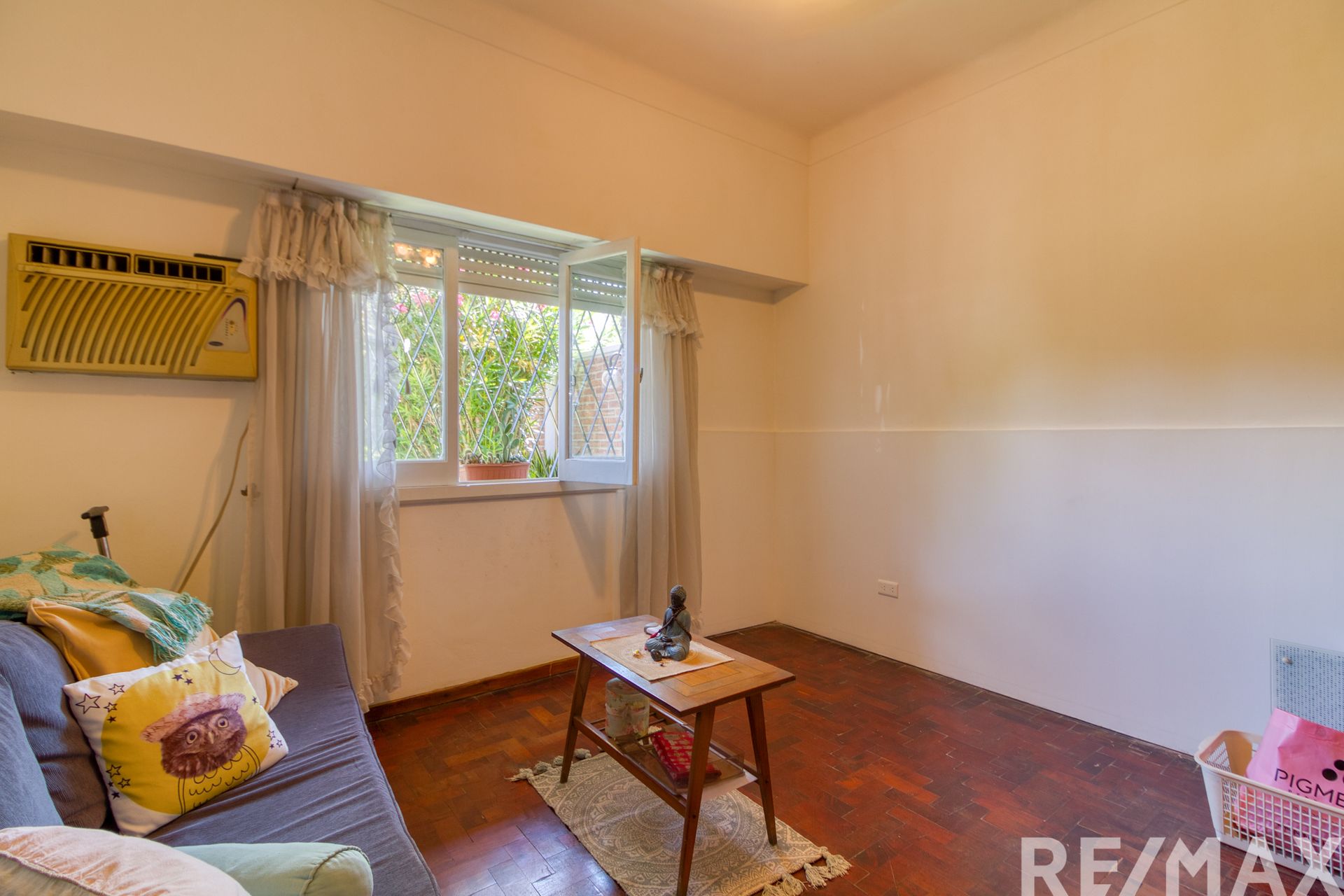 VENTA CASA CASTELAR NORTE 6 AMBIENTES - 17