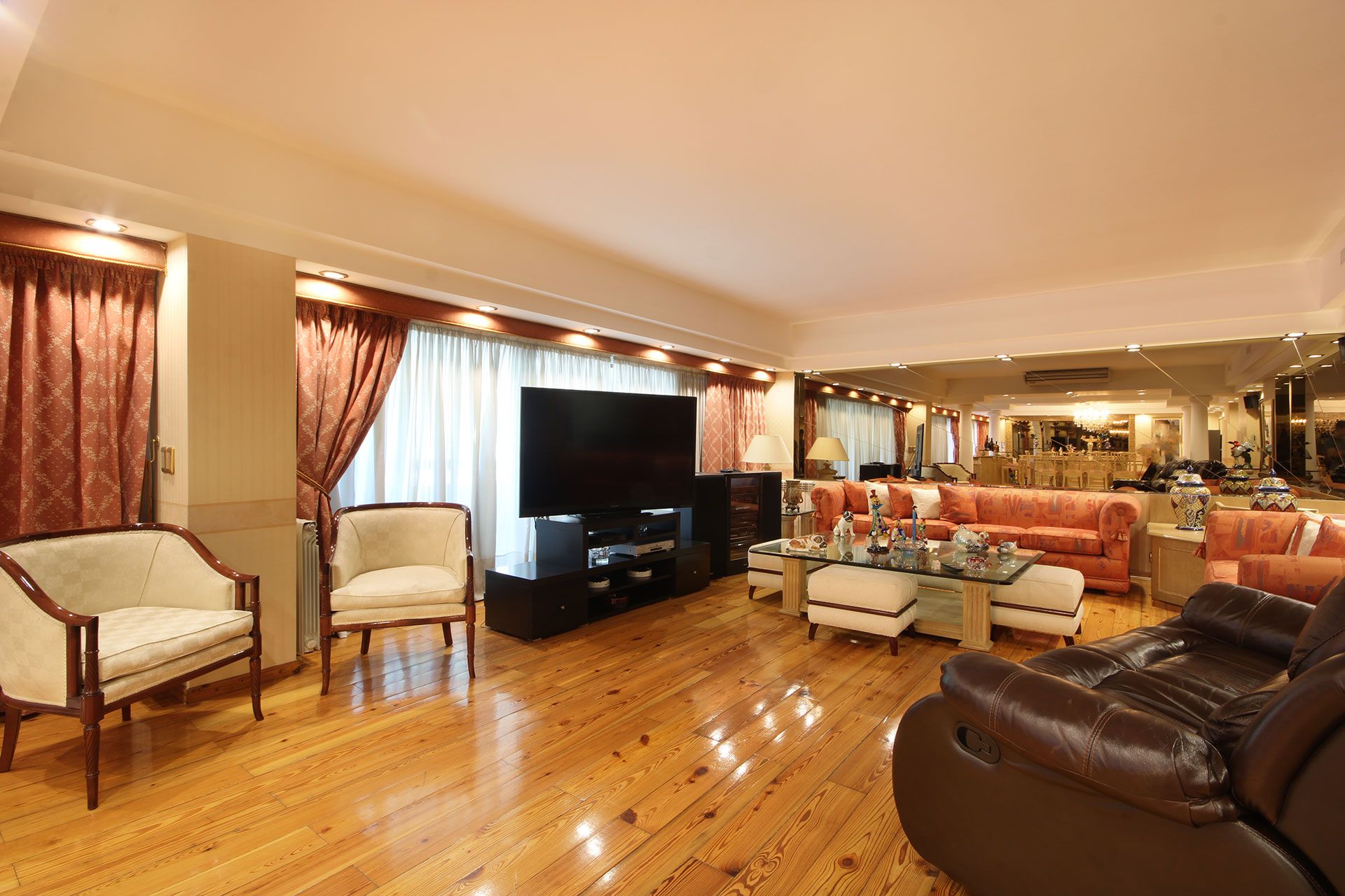 VENTA DEPARTAMENTO 4 AMB. S/ GOYENA CABALLITO - 2