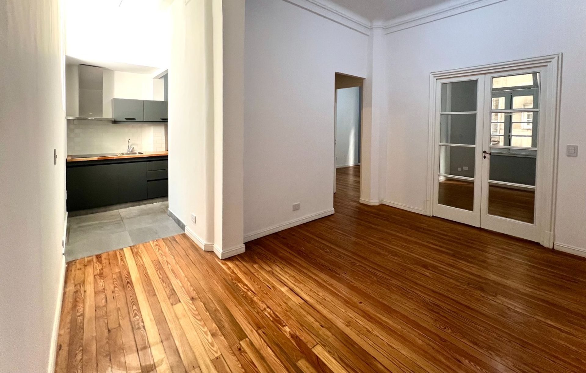 Venta dpto 3 ambientes Refaccionado en San Nicolas - 2