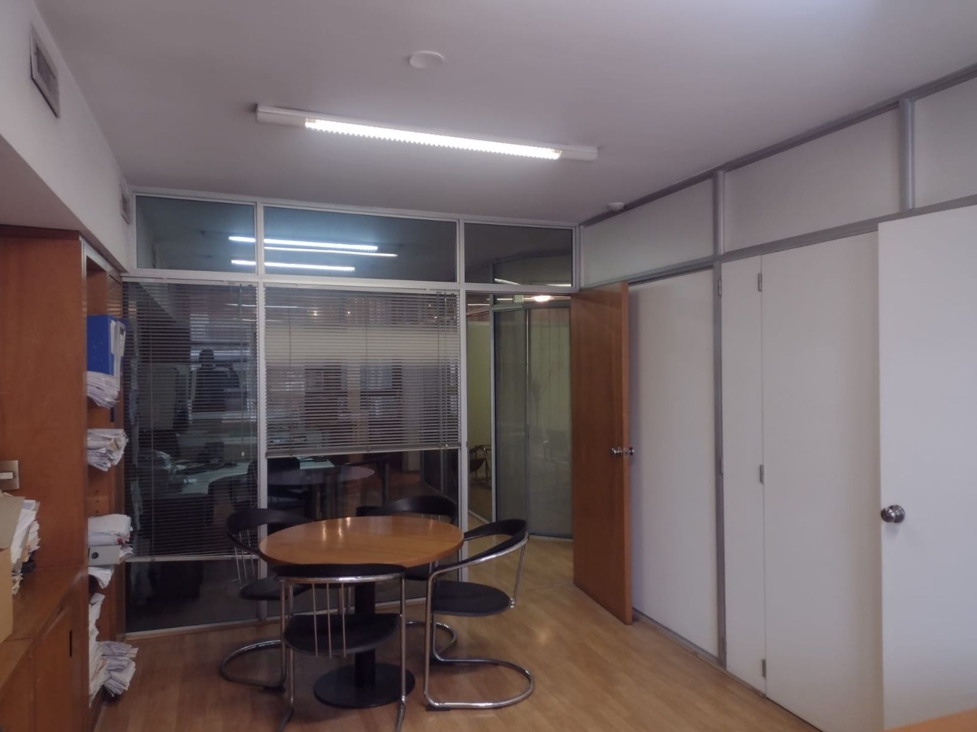 VENTA OFICINA CALLE LAVALLE 1614/16 CABA. - 1