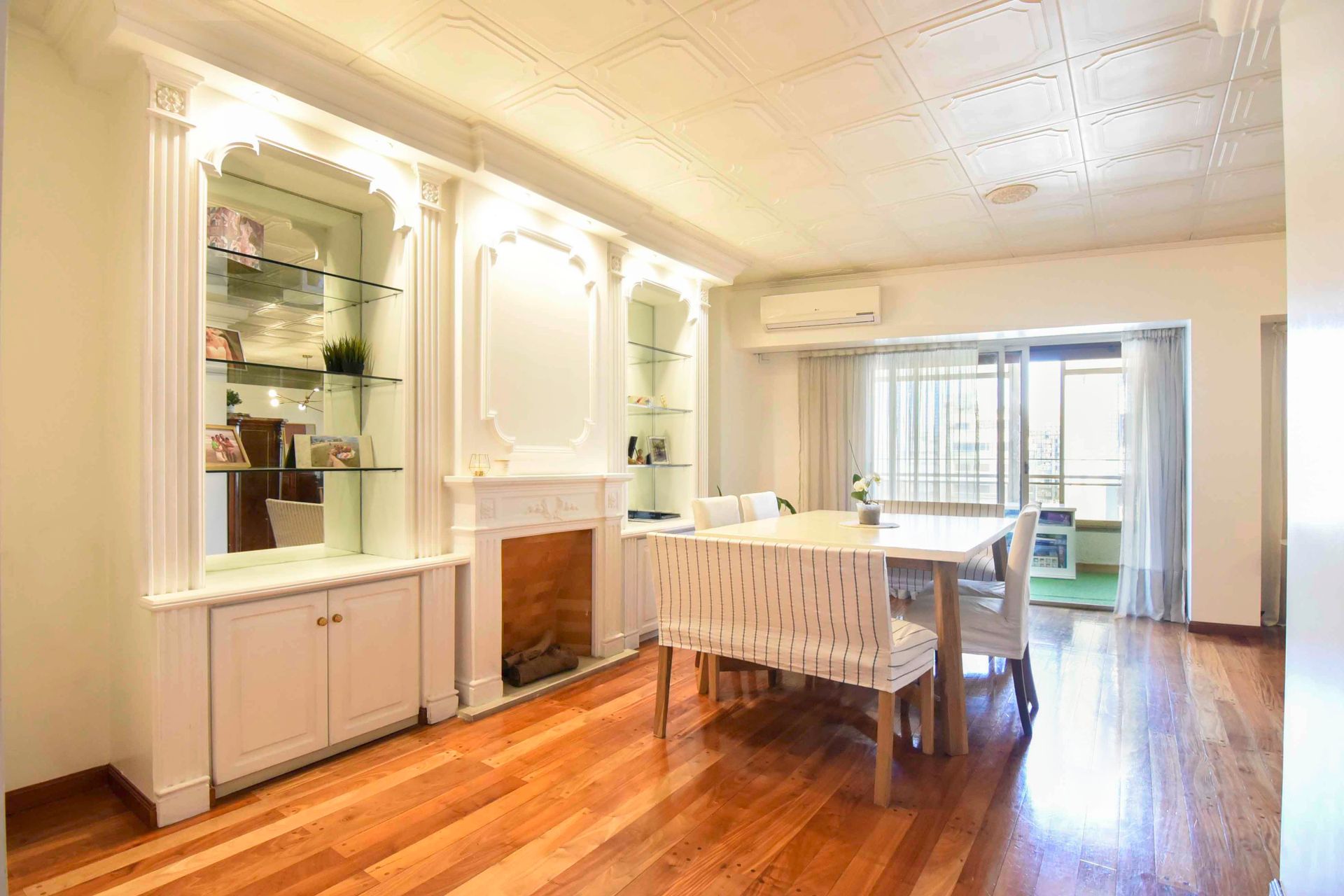 Venta 4 amb, cochera, balcón aterrazado, Caballito - 2