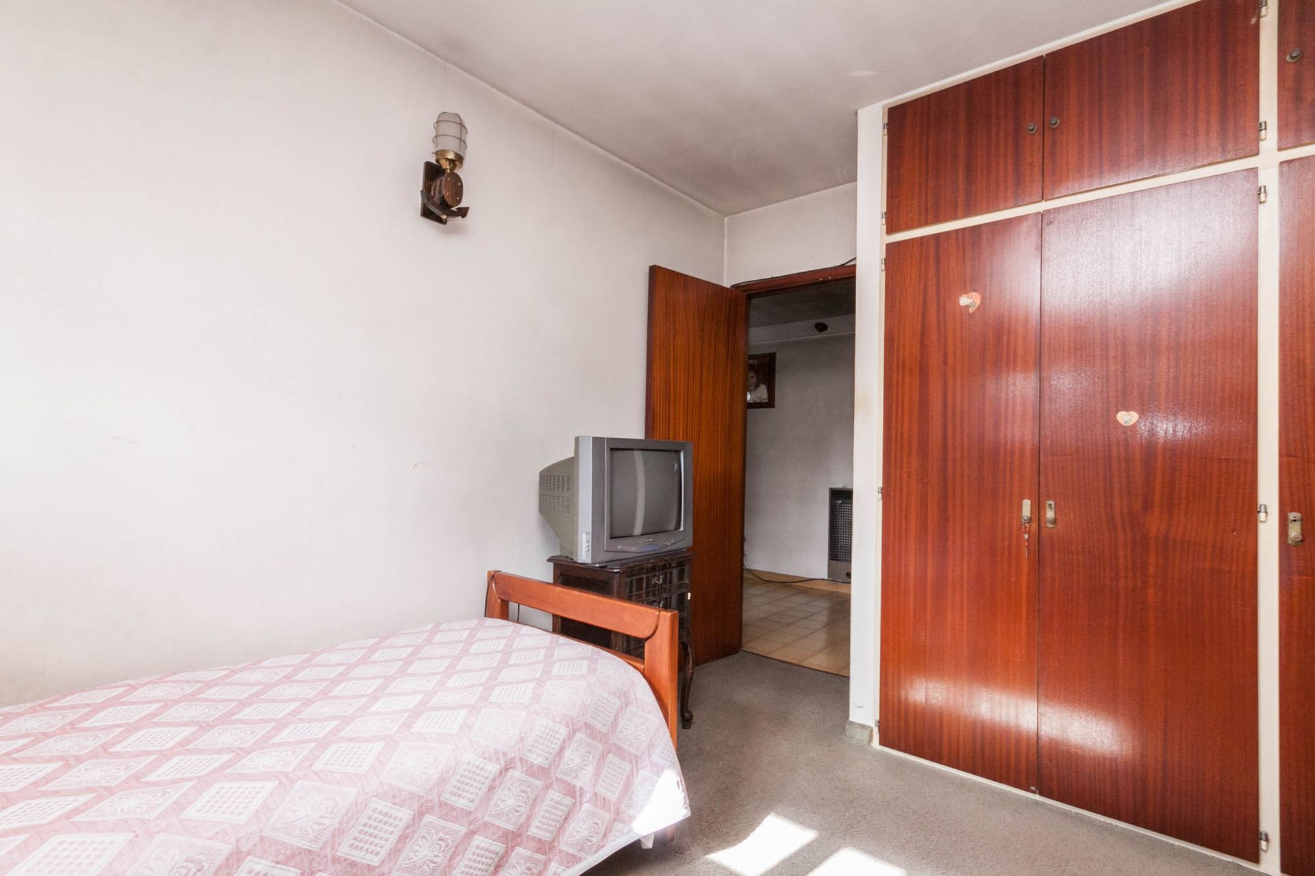 VENTA CASA 5 AMBIENTES COCHERA QUINCHO ADROGUE - 11