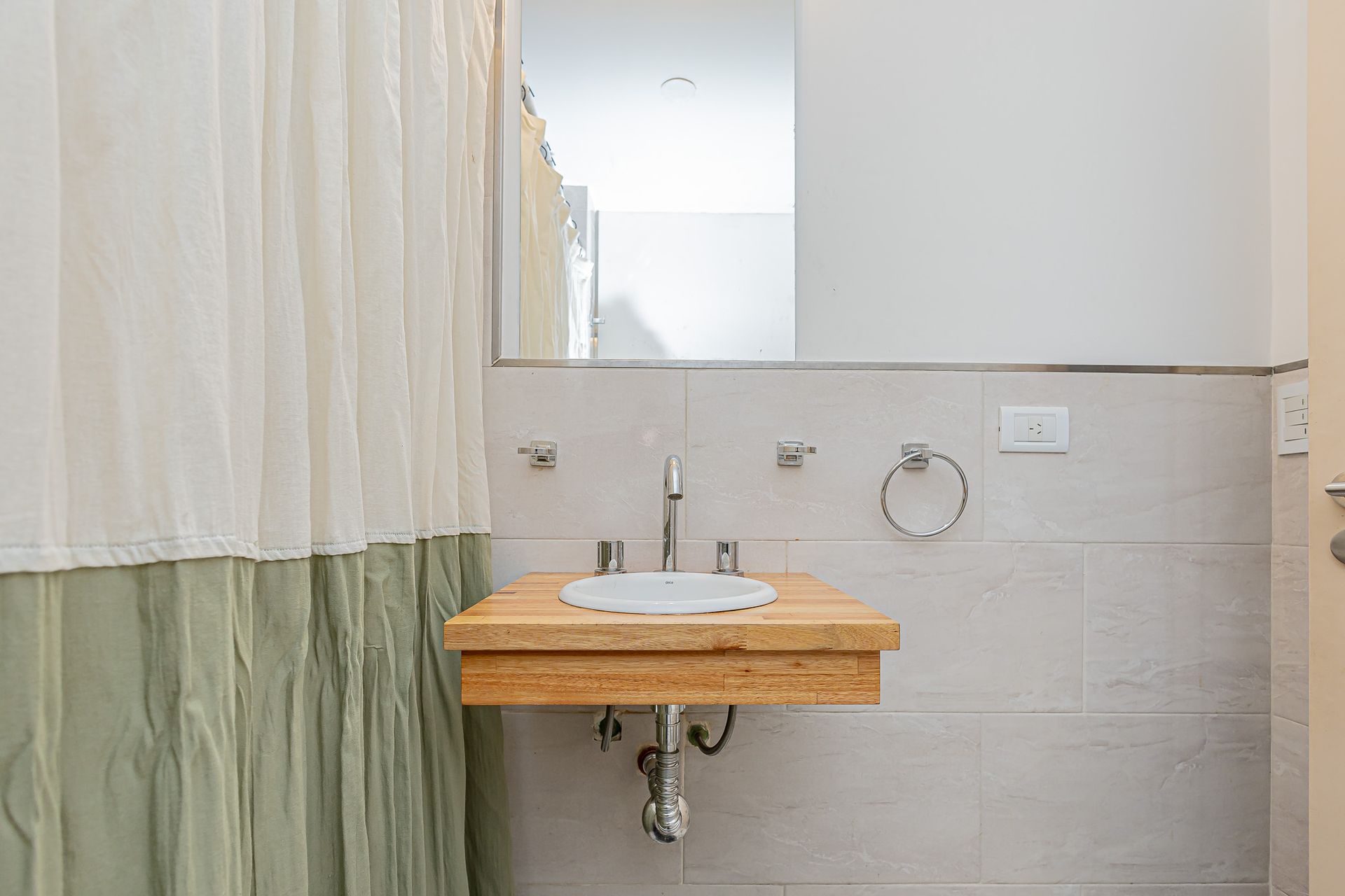 Departamento en Venta en Tres de Febrero, G.B.A. Zona Oeste