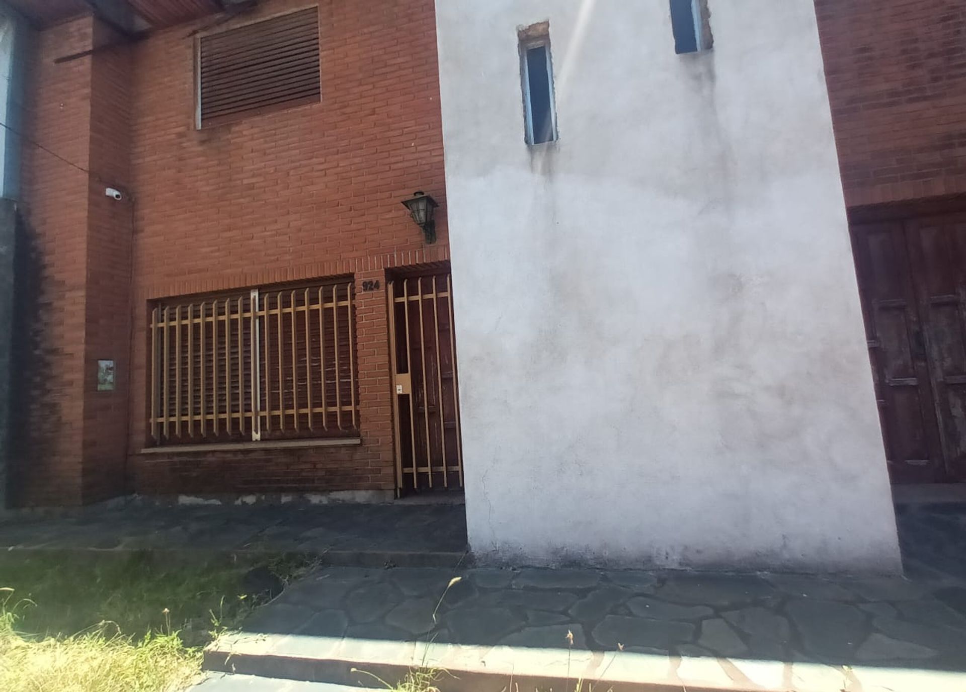 Venta Casa 4 ambientes Lomas del Mirador - 3