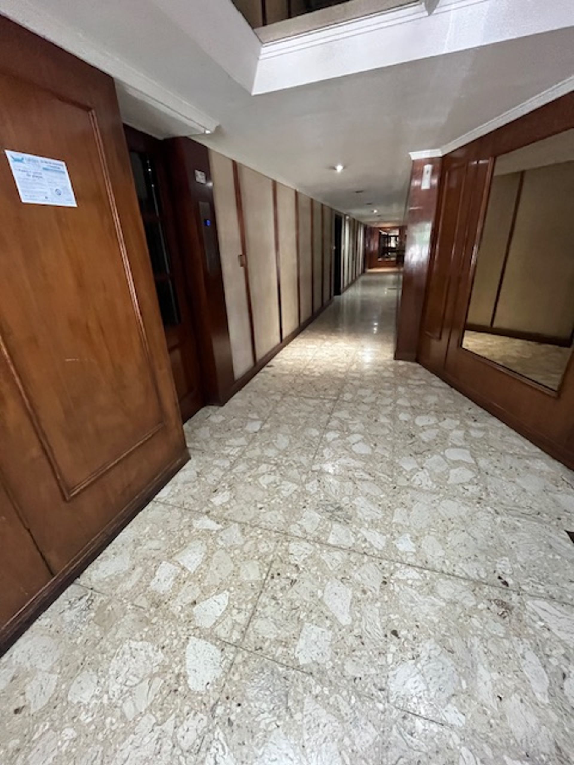 VENTA 4 AMBIENTES AL FRENTE CON BALCON - 8