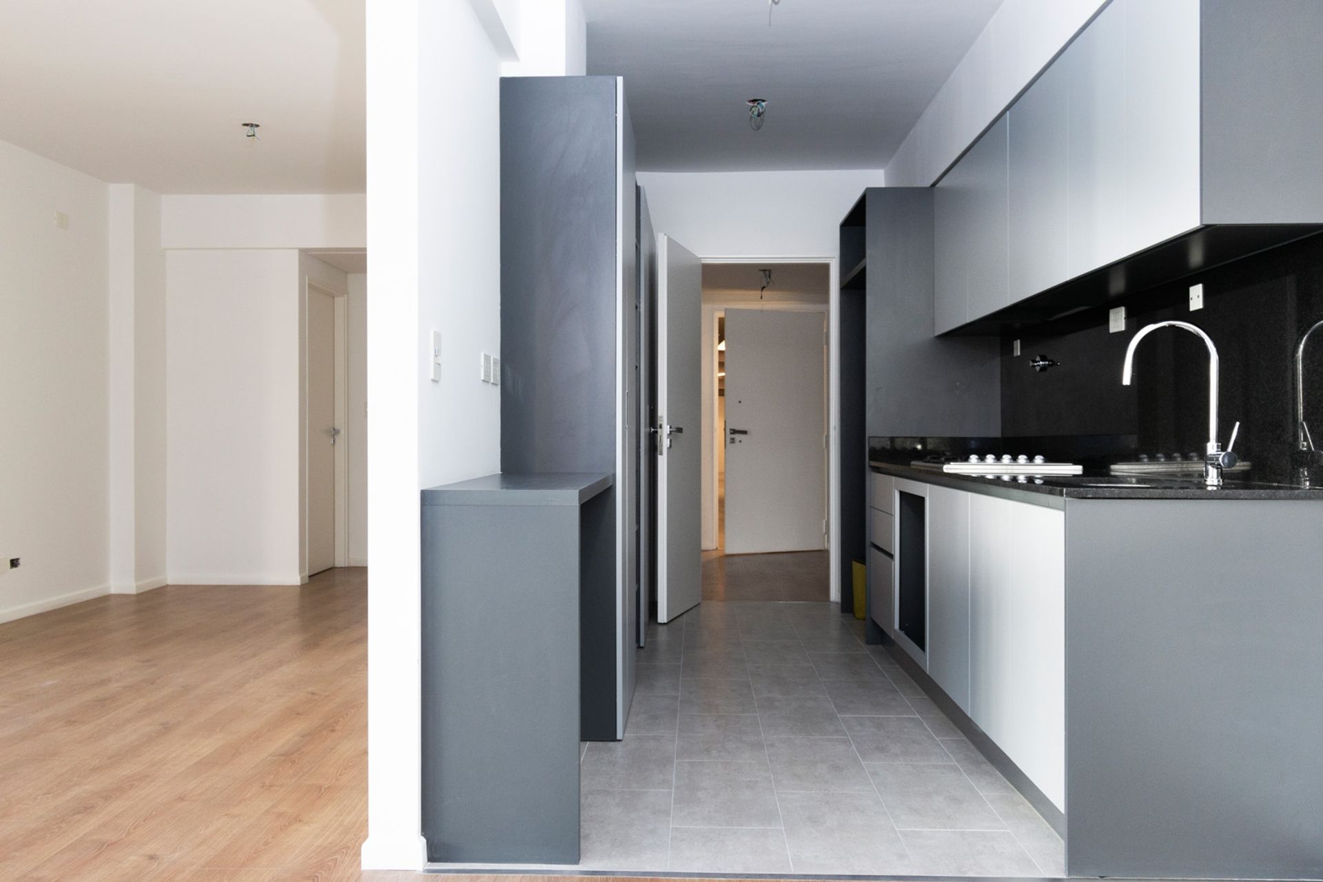 Departamento 4 ambiente venta en Belgrano R - 9