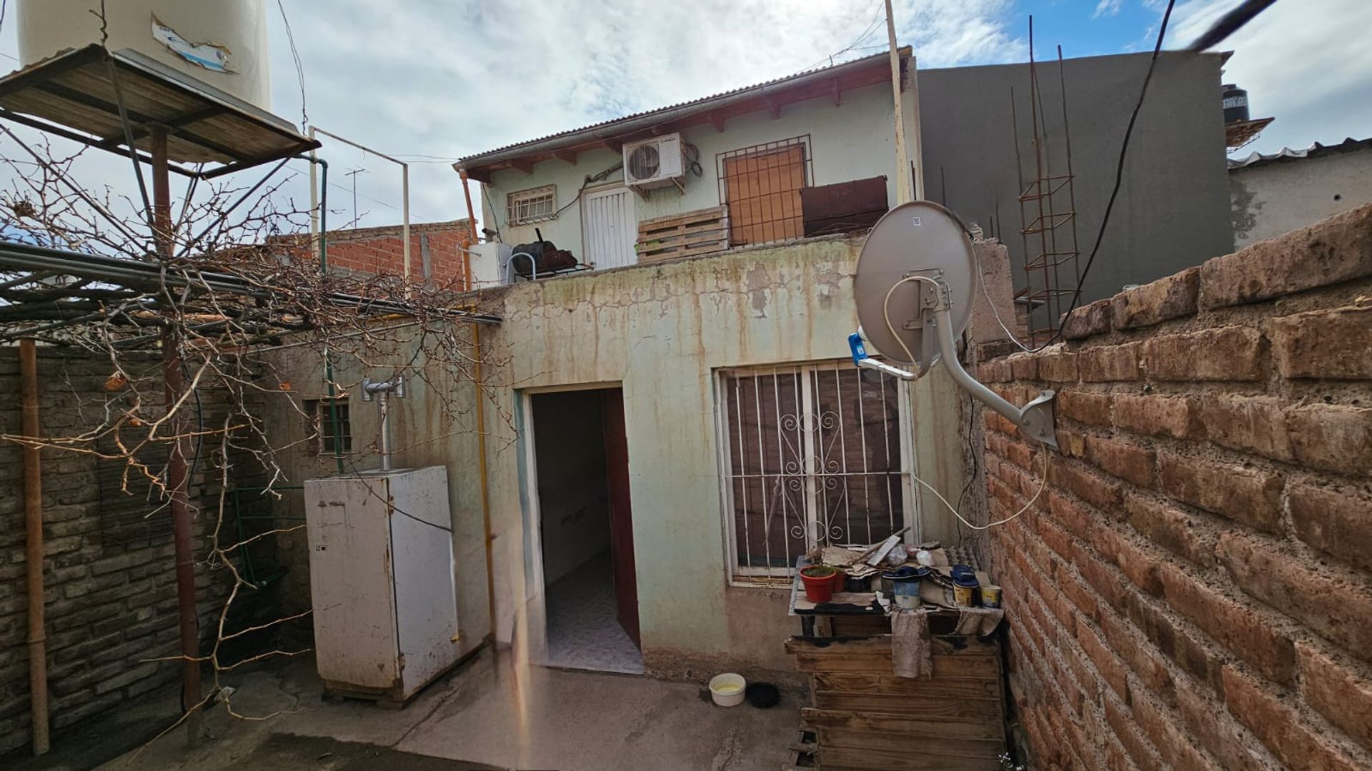 VENTA DEPARTAMENTO CON LOCAL COMERCIAL - 12