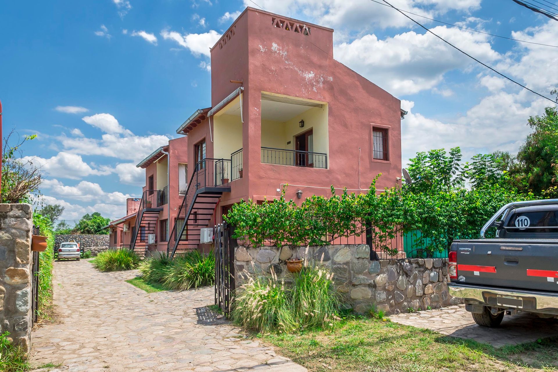 COMPLEJO DE 6 CABAÑANAS EN VENTA EN VAQUEROS - 3