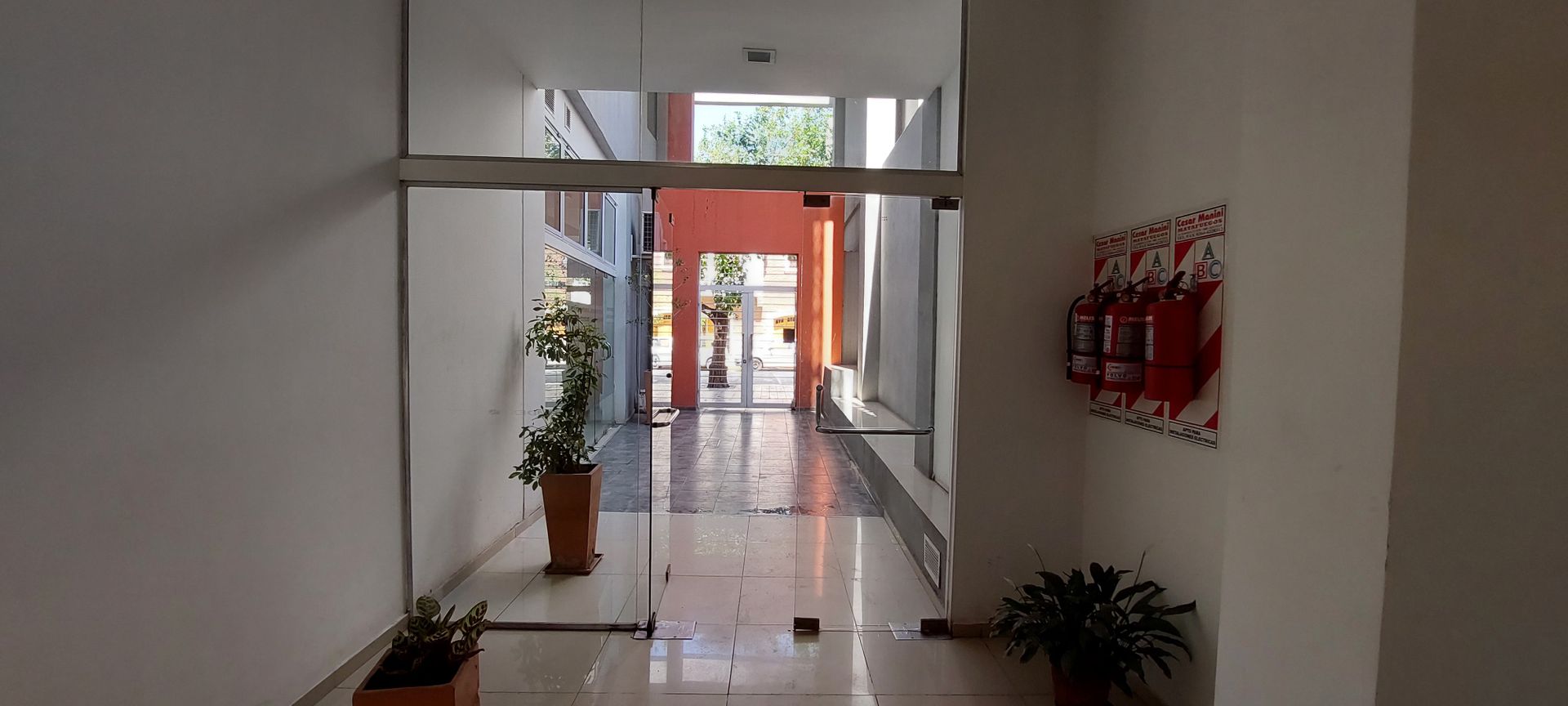 VENTA DEPARTAMENTO 2 DORMITORIOS AMOBLADO CAPITAL - 11