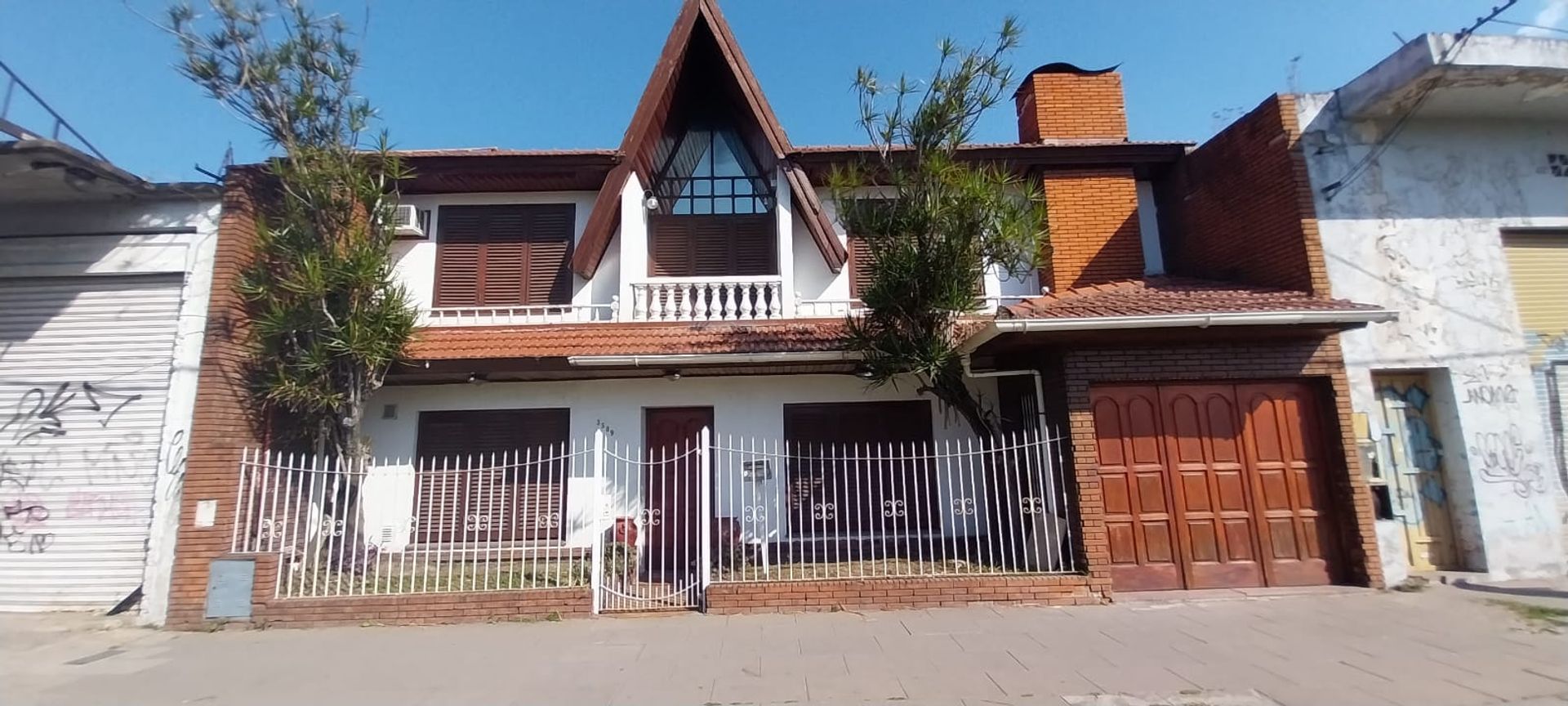 VENTA CASA DE 5 AMB EN VENTA EN TEMPERLEY - 1