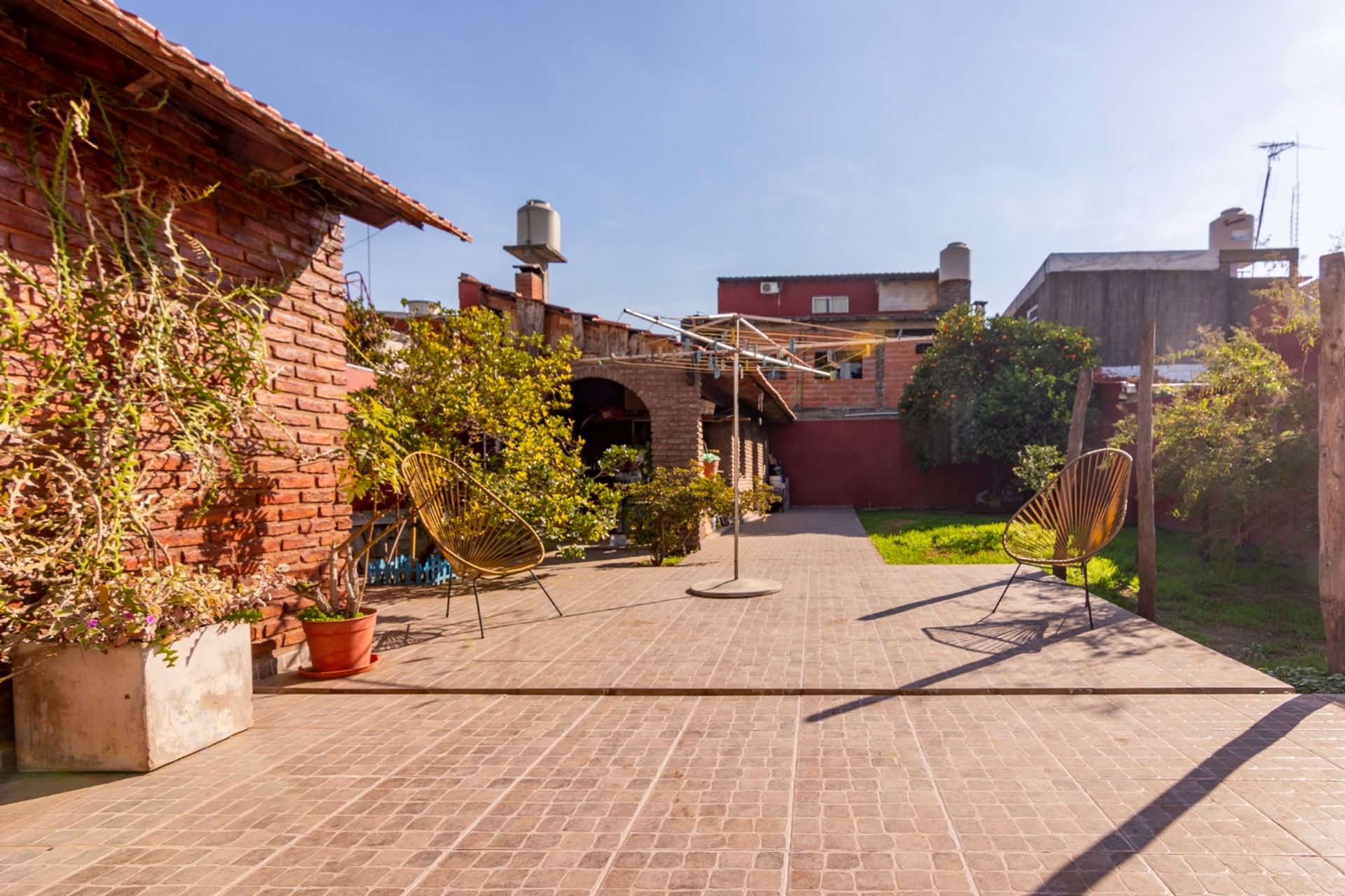 CASA 4 AMB PATIO QUINCHO Y PARRILLA V LUZURIAGA - 19