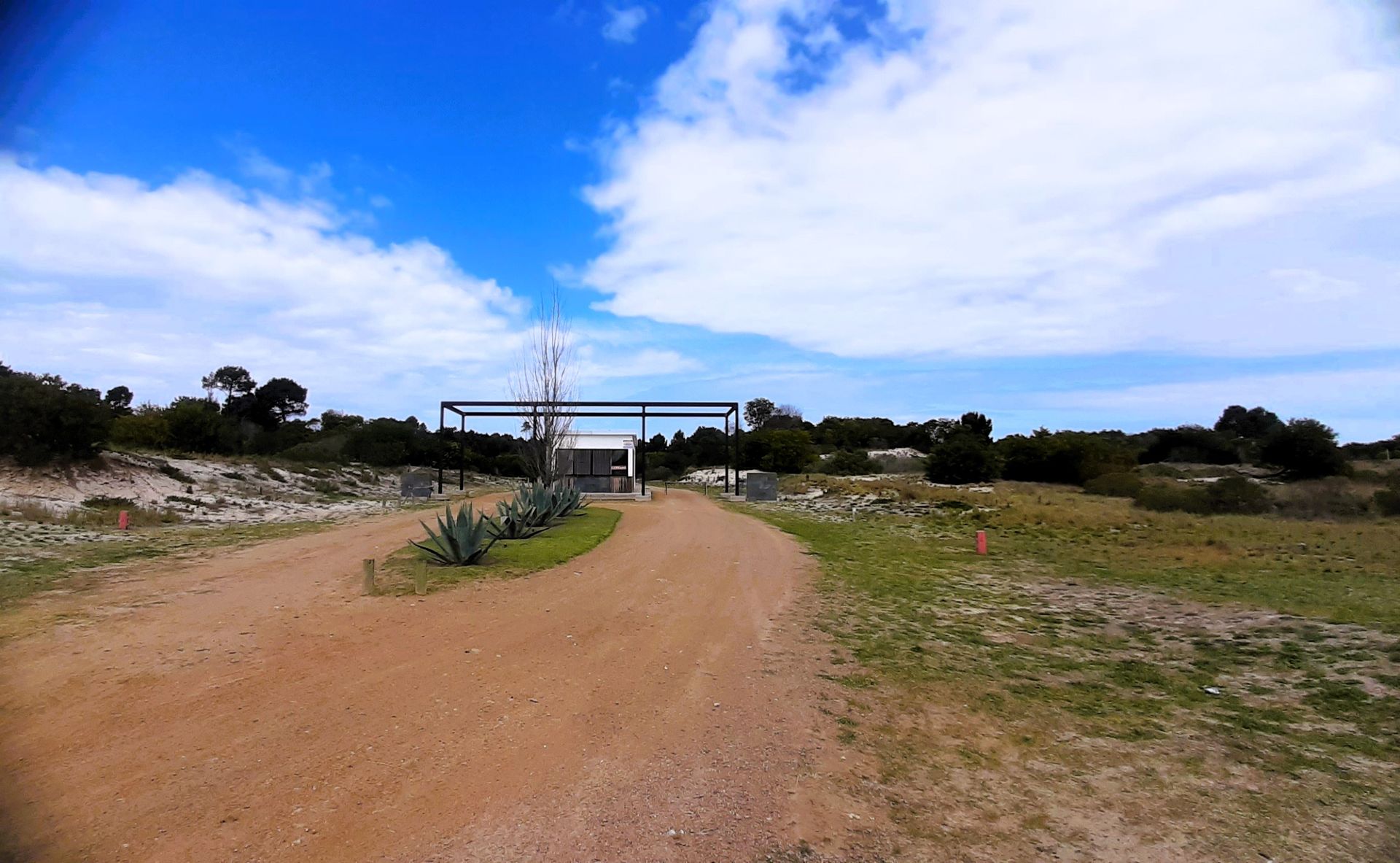 VENTA LOTE12EN COMPLEJO PRIVADO JAUREGUIBERRY SUR - 11