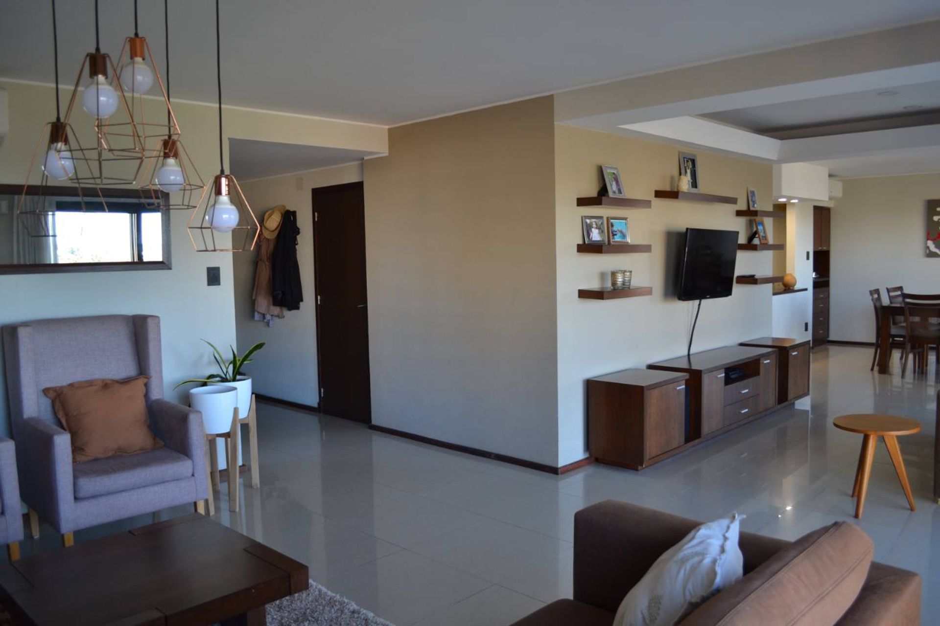Piso de Categoría en el Barrio Sur - 8