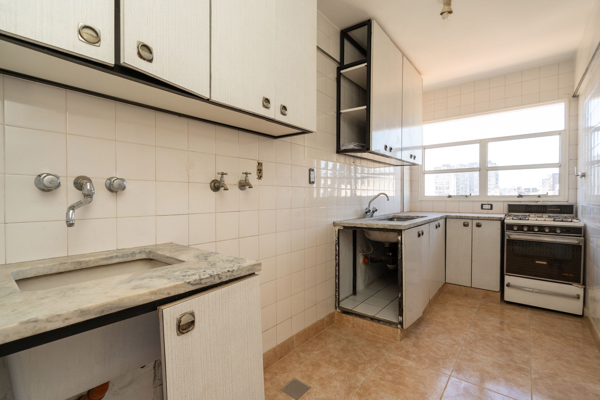 VENTA DPTO. 3 AMB DEP/ COCH /BAUL/ SAN CRISTOBAL - 8