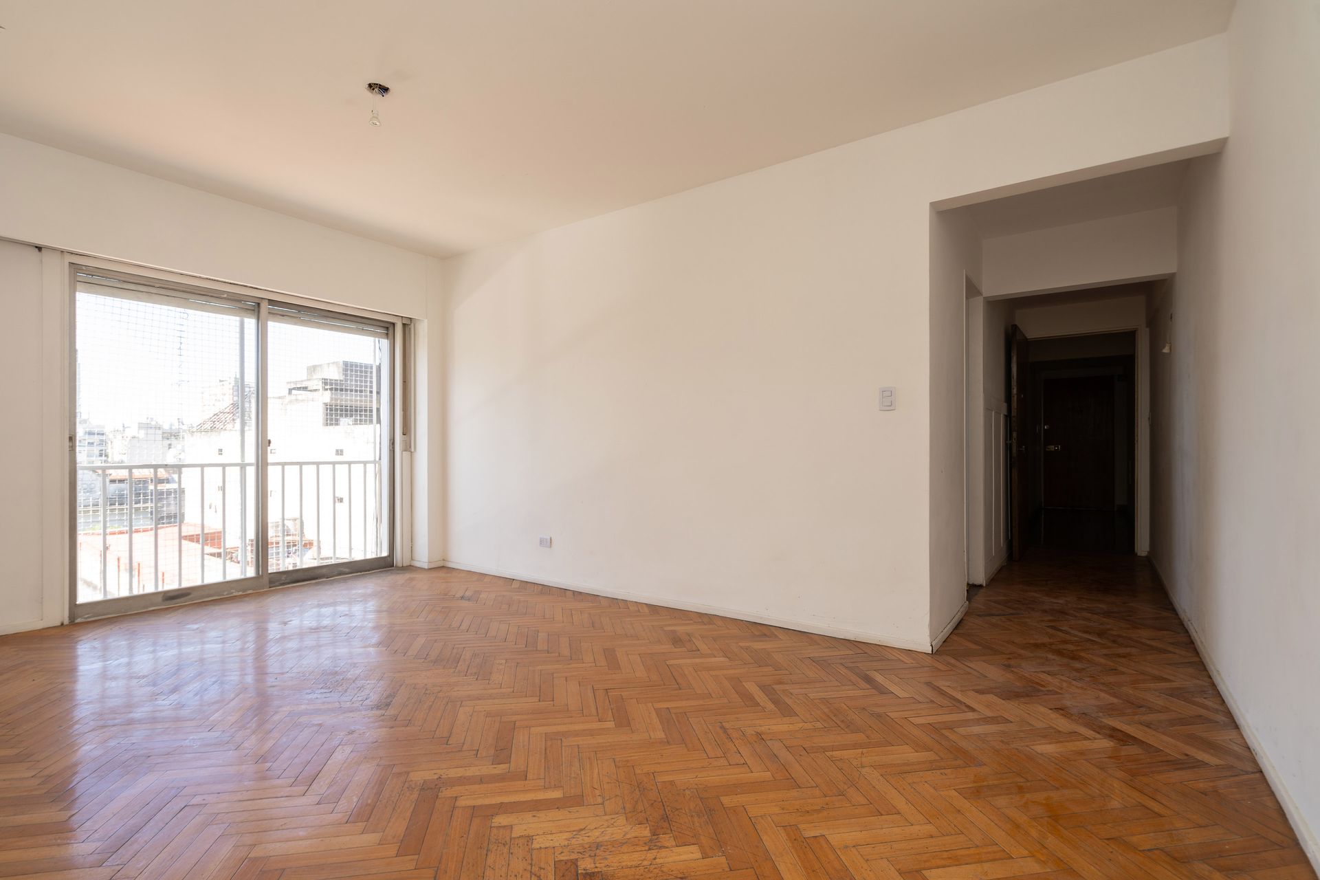 VENTA DPTO. 3 AMB DEP/ COCH /BAUL/ SAN CRISTOBAL - 1