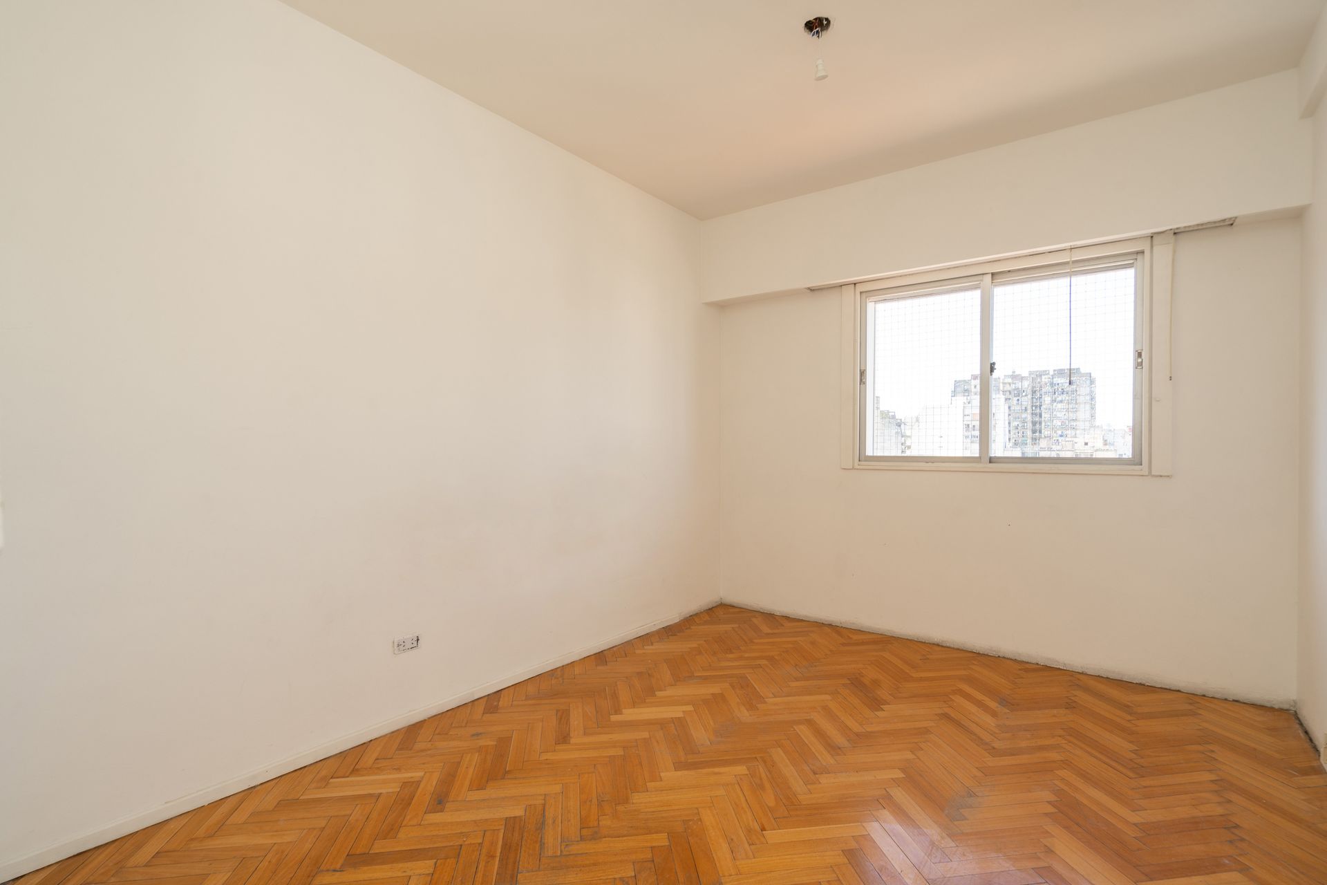 VENTA DPTO. 3 AMB DEP/ COCH /BAUL/ SAN CRISTOBAL - 12