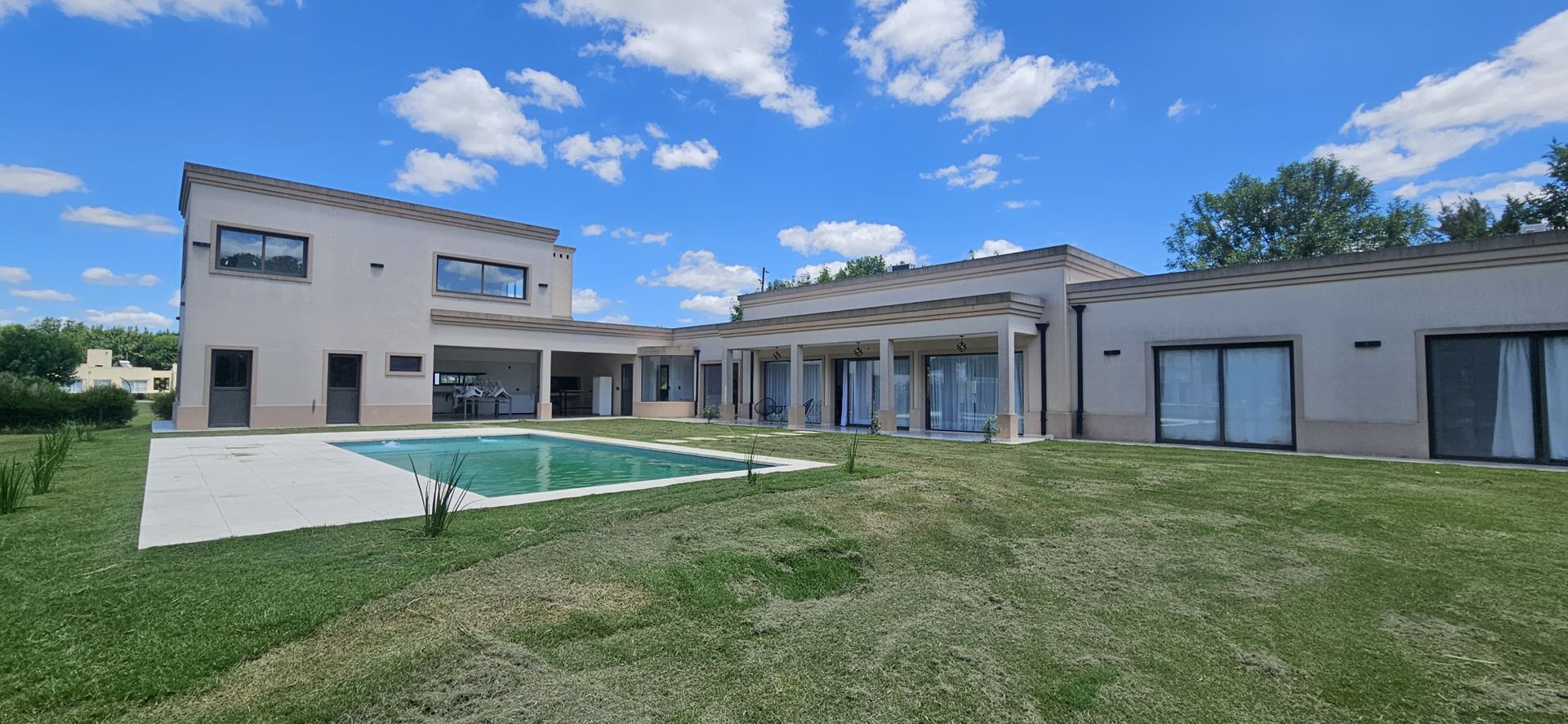 Venta Casa 7 ambientes en Fincas San Vicente - 3