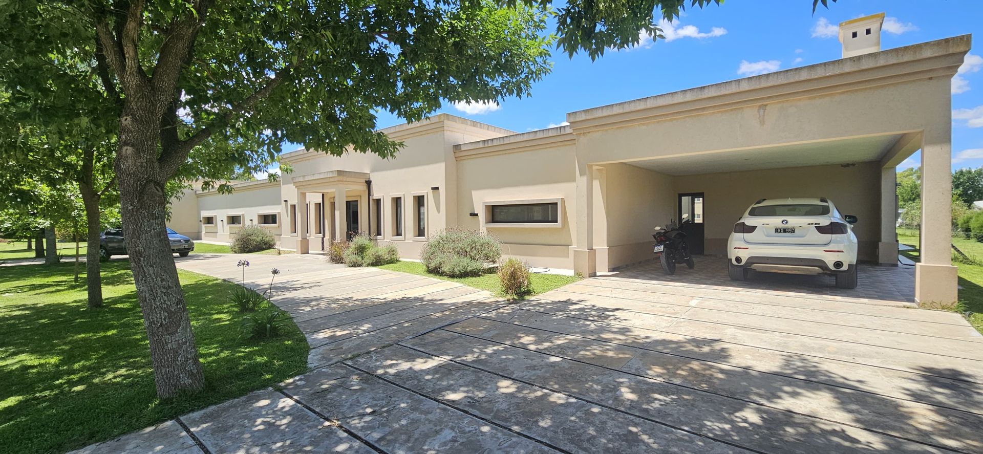 Venta Casa 7 ambientes en Fincas San Vicente - 2