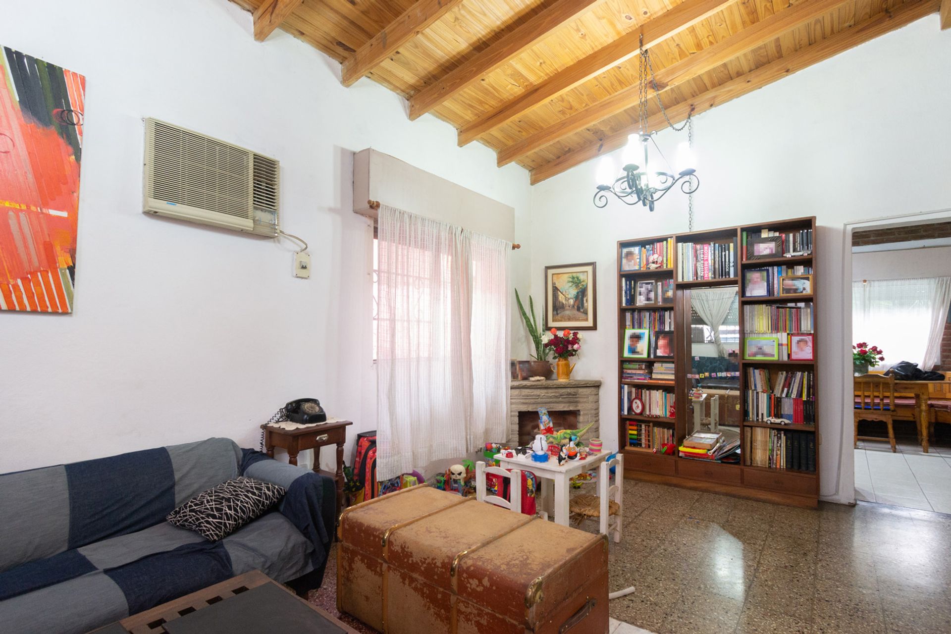 Venta Casa 4 ambientes Gerli Lan&uacute;s APTO/CREDITO - 3