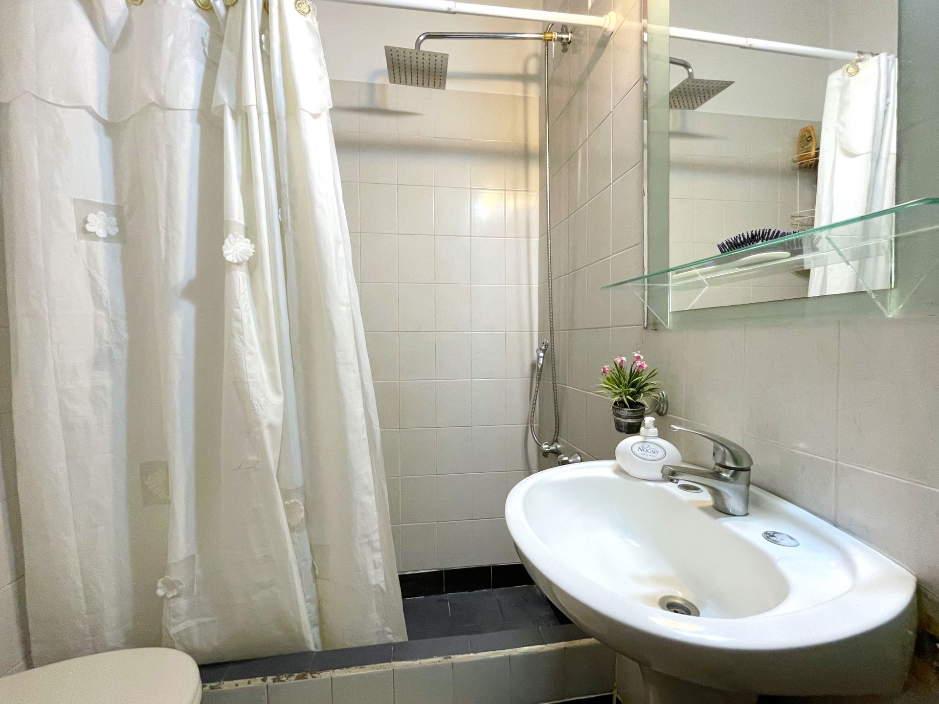 Venta PH 2 Amb. con patio en Villa Maipú - 17
